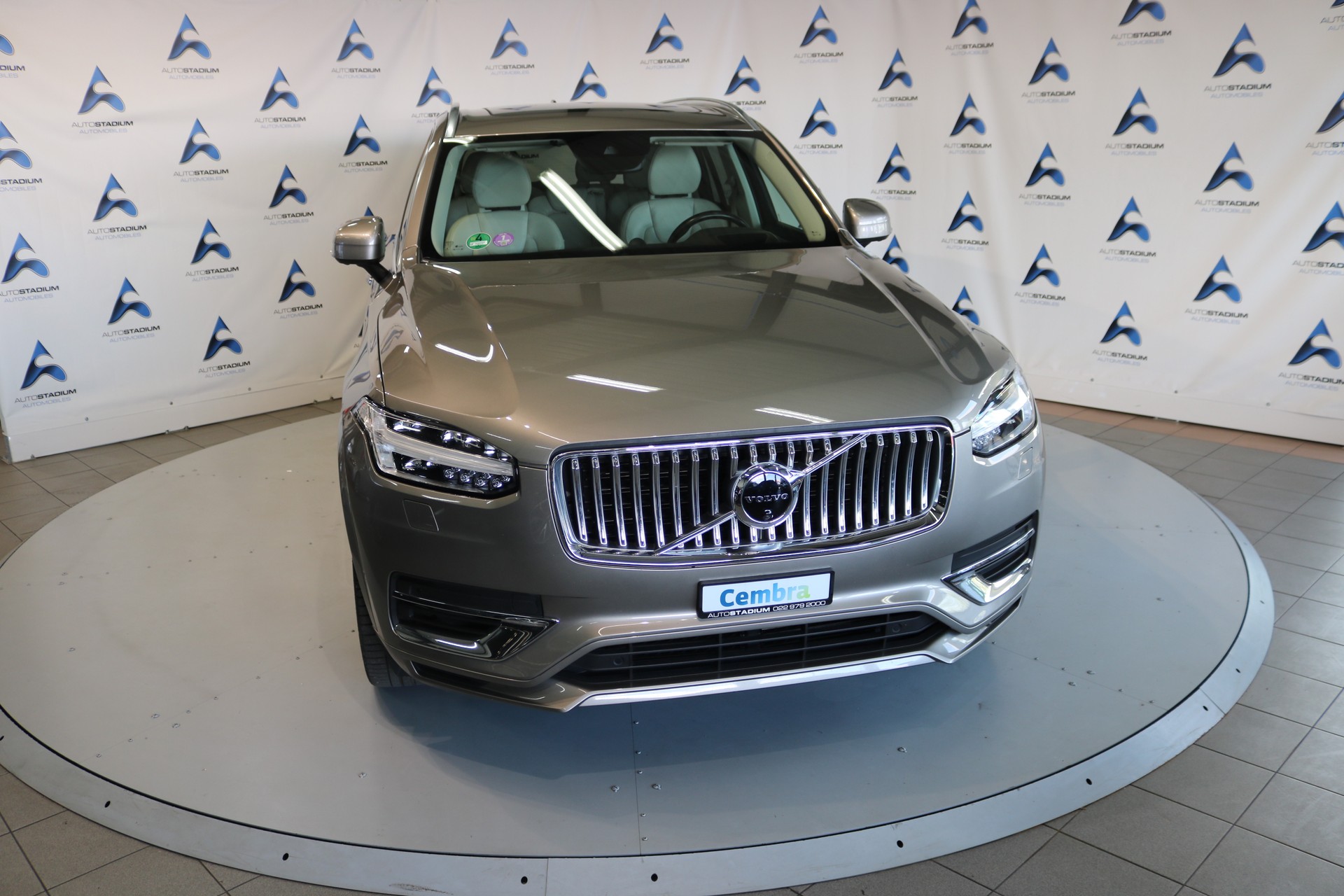VOLVO XC90 T8 eAWD Inscription Geartronic-image-19