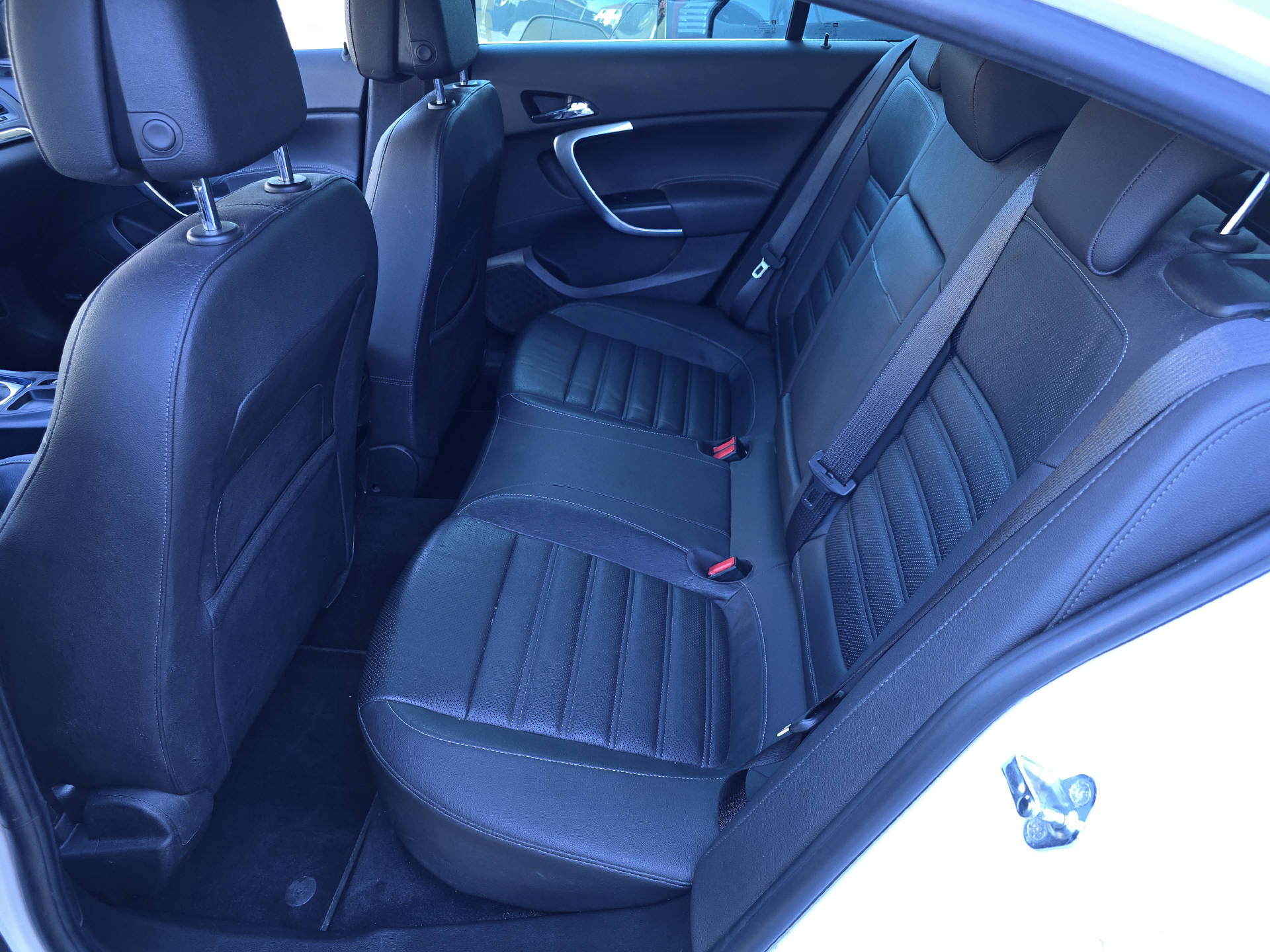 OPEL Insignia 2.0 T Edition-image-6