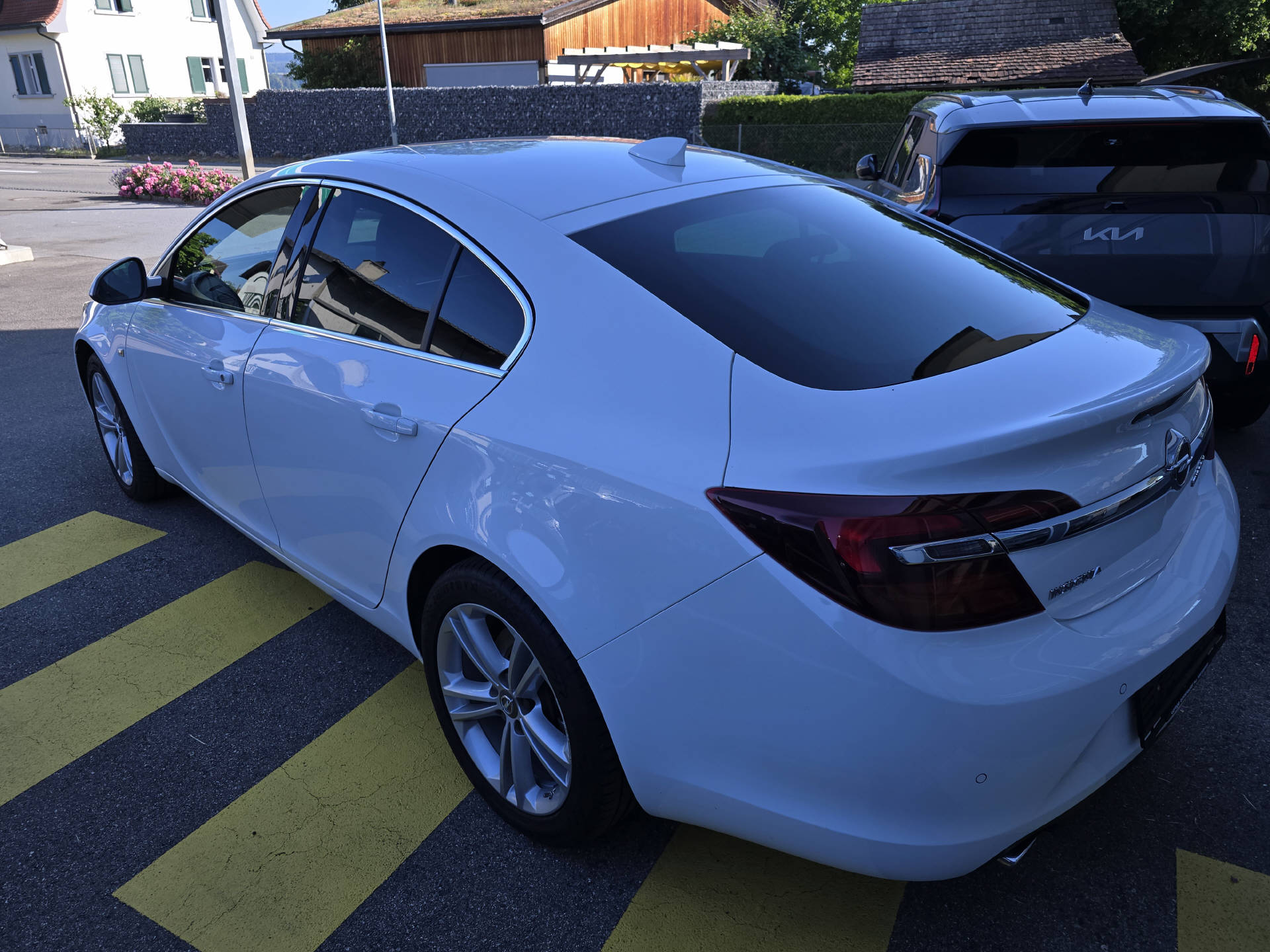 OPEL Insignia 2.0 T Edition-image-2