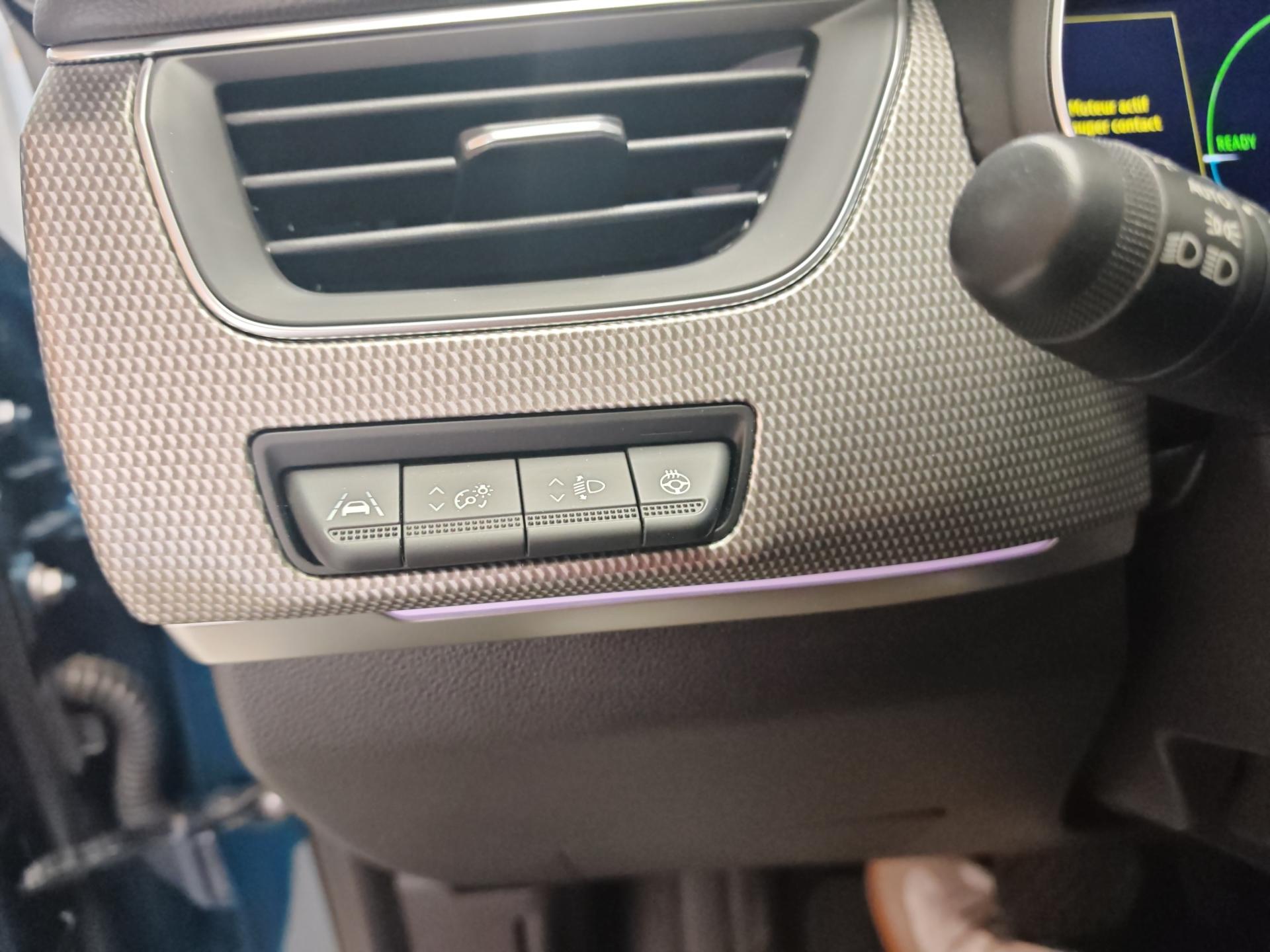 RENAULT Arkana 1.6 E-Tech Techno-image-18