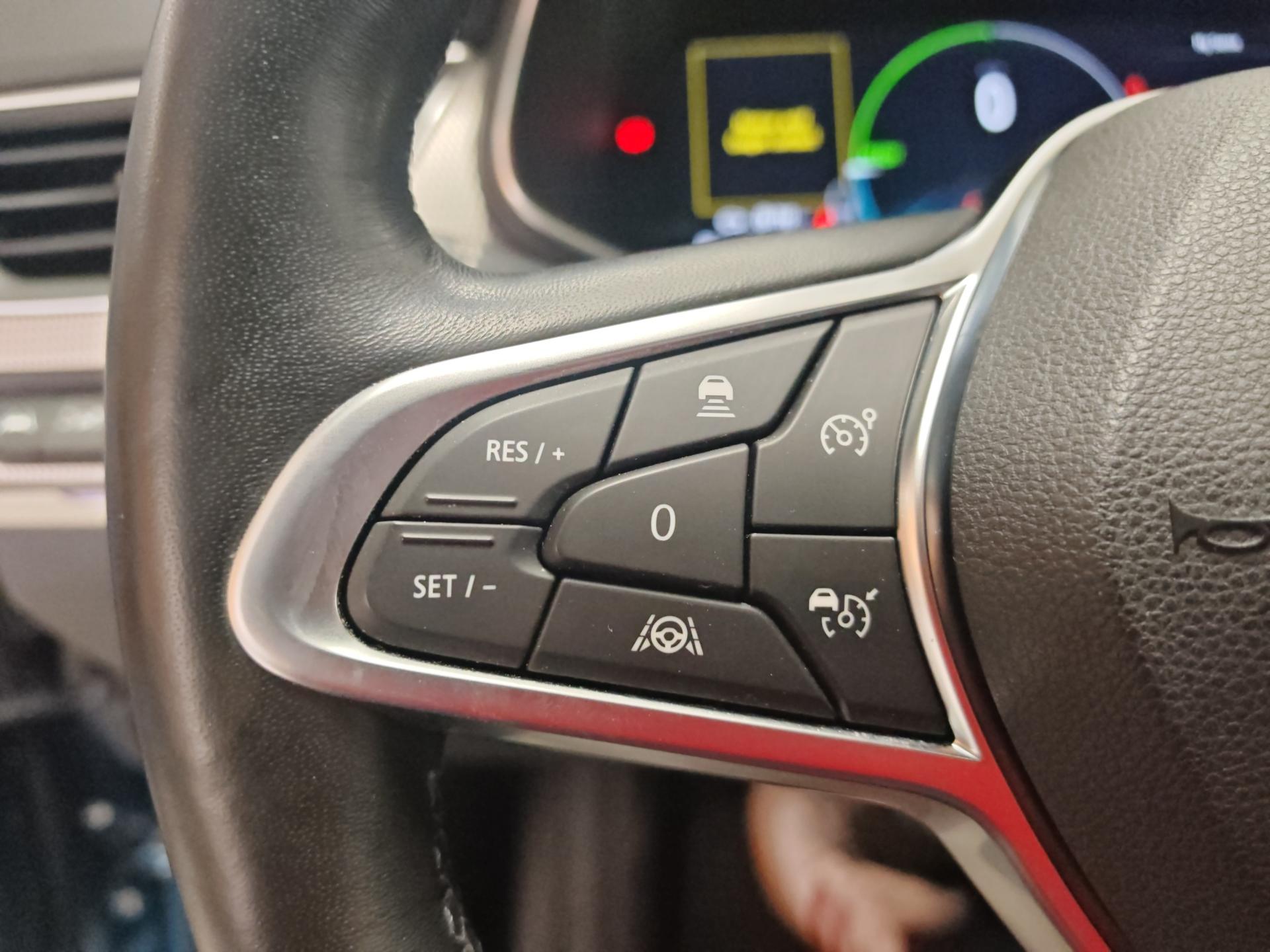 RENAULT Arkana 1.6 E-Tech Techno-image-19