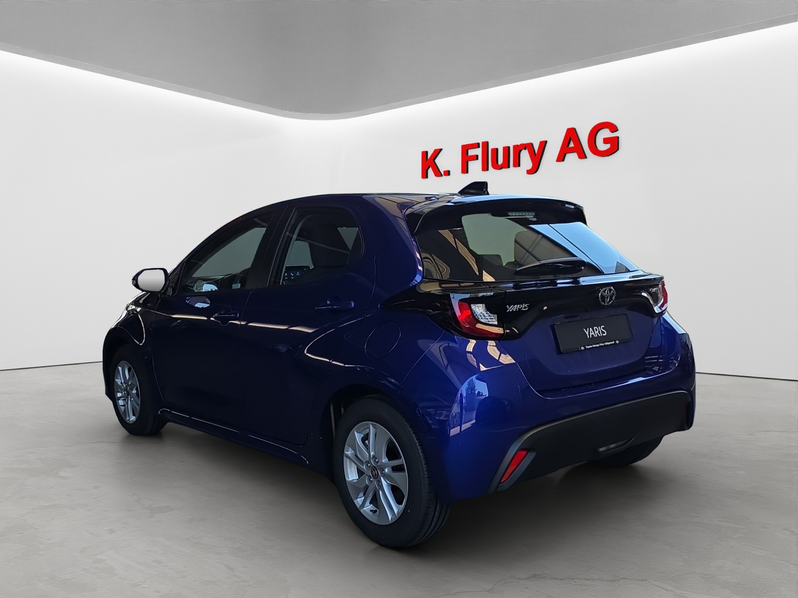TOYOTA Yaris 1.5 VVT-i HSD Comfort-image-2