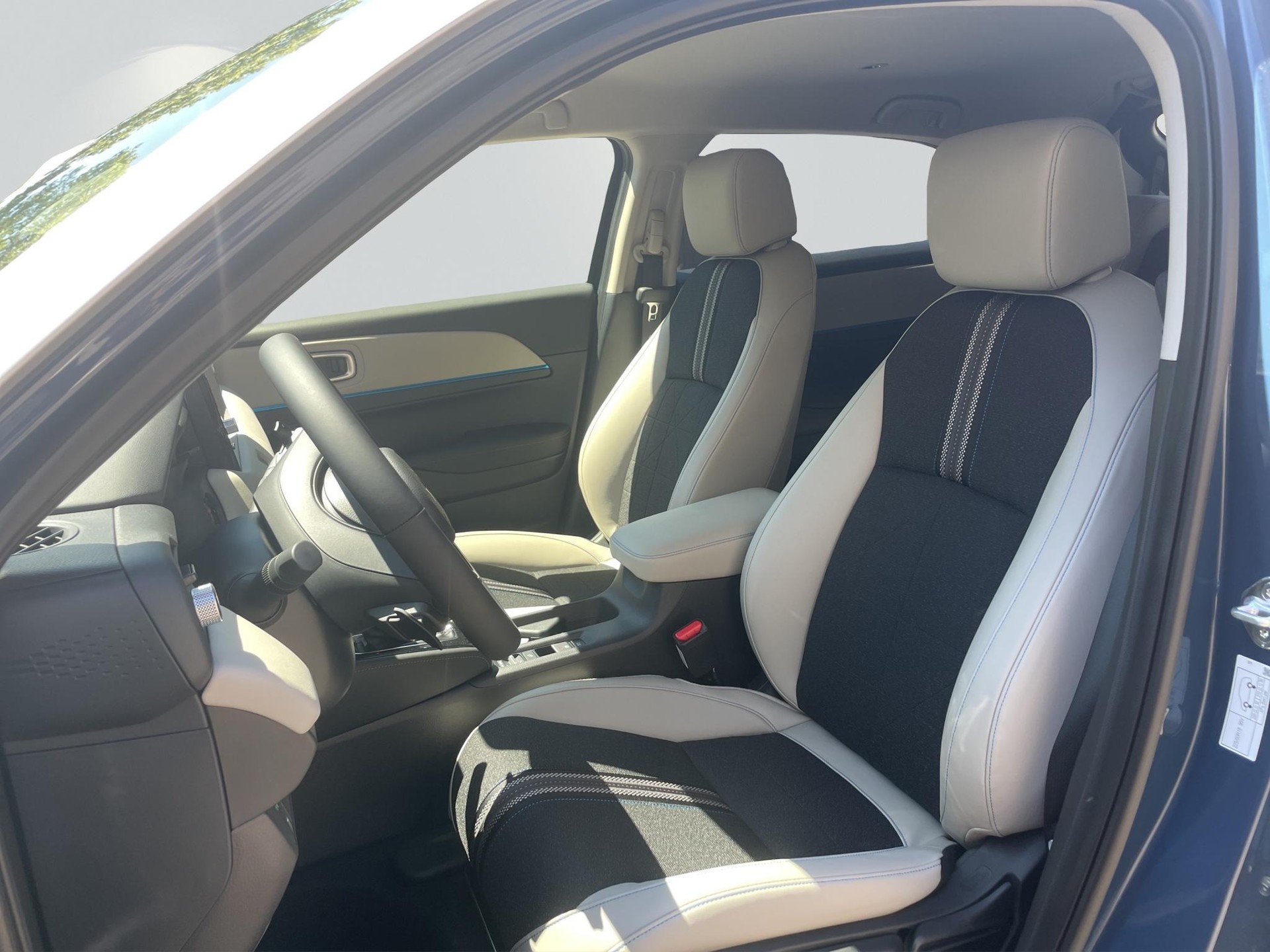 HONDA HR-V 1.5 i-MMD Advance Style-image-9
