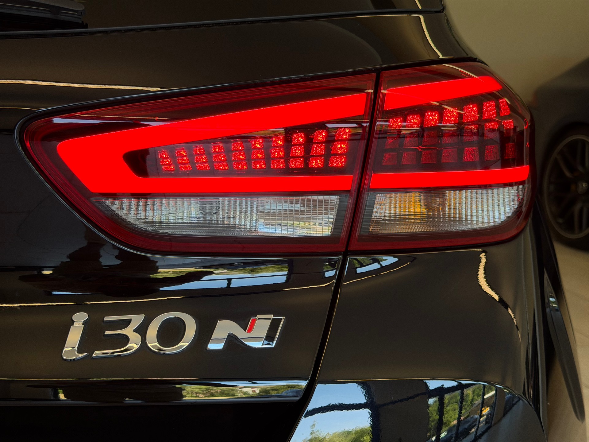 HYUNDAI i30 2.0 T-GDi N PERFORMANCE-image-8