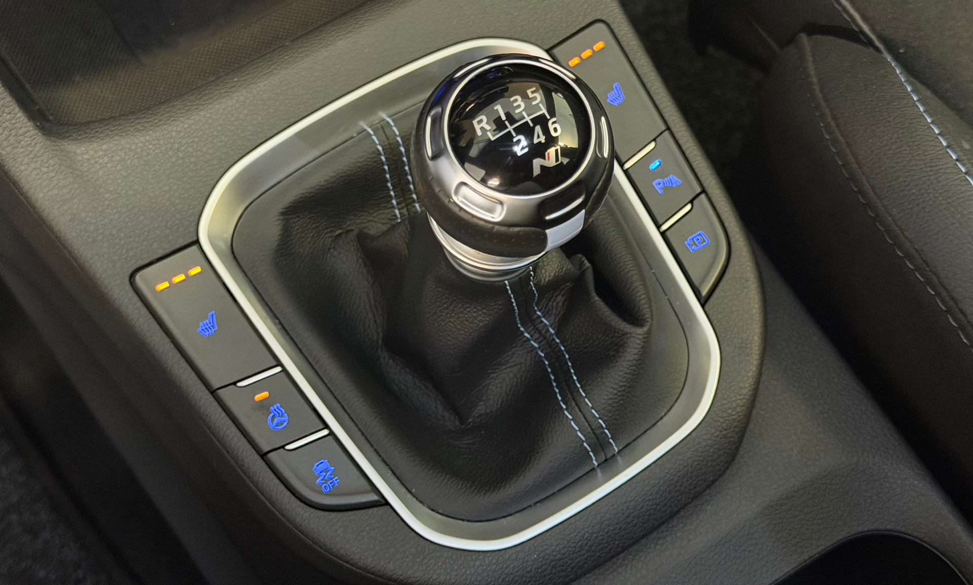 HYUNDAI i30 2.0 T-GDi N PERFORMANCE-image-12