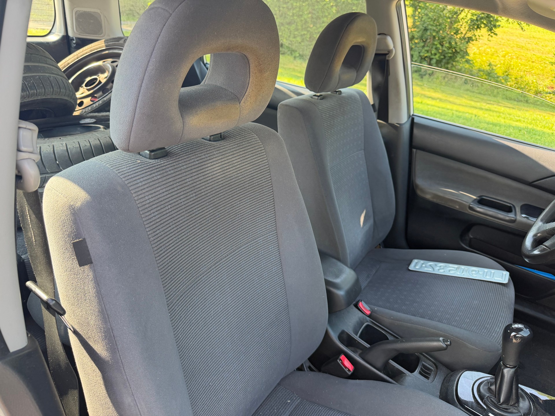 MITSUBISHI Lancer 1.6 Invite (Comfort) Wagon-image-5