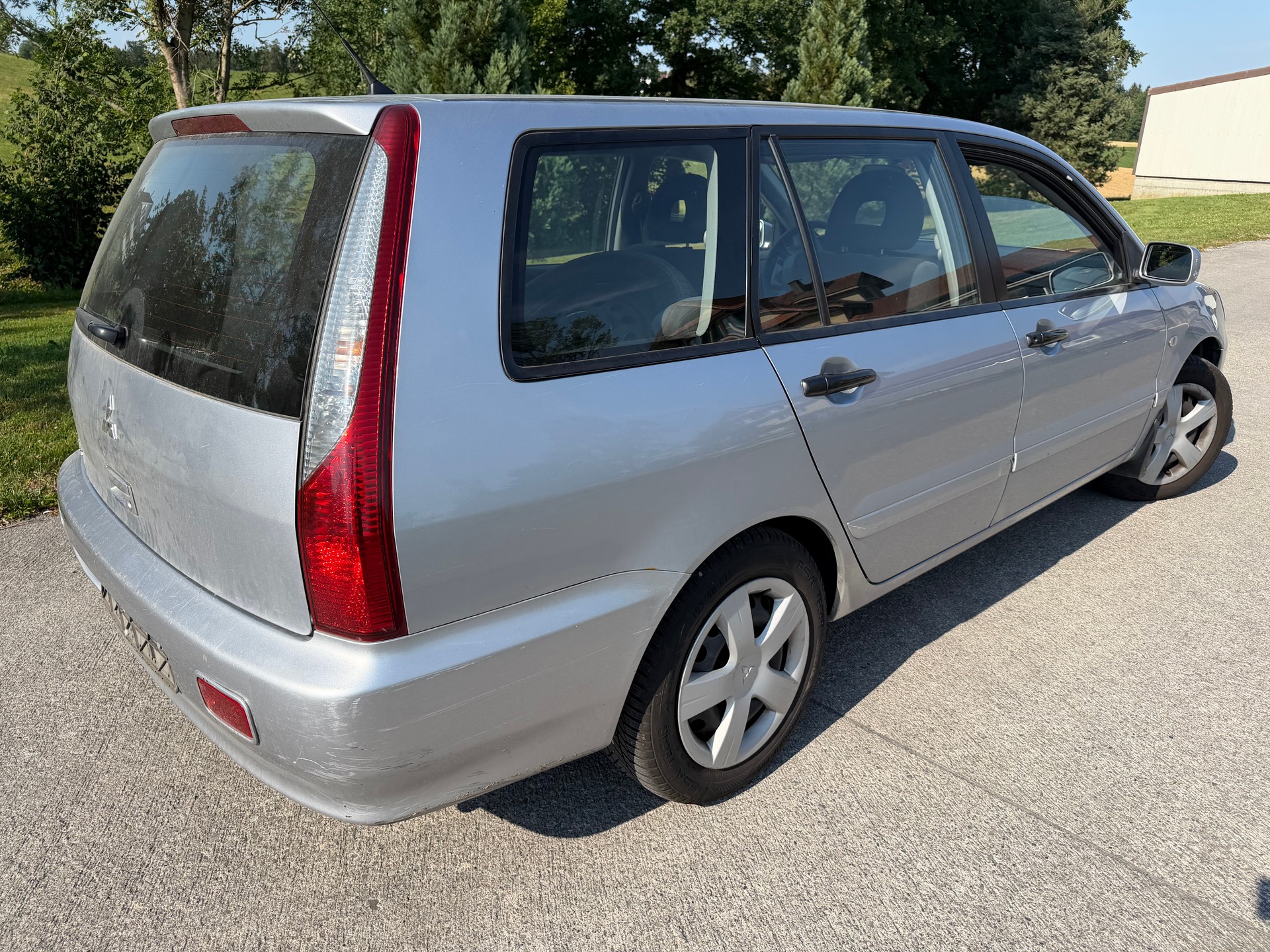 MITSUBISHI Lancer 1.6 Invite (Comfort) Wagon-image-3