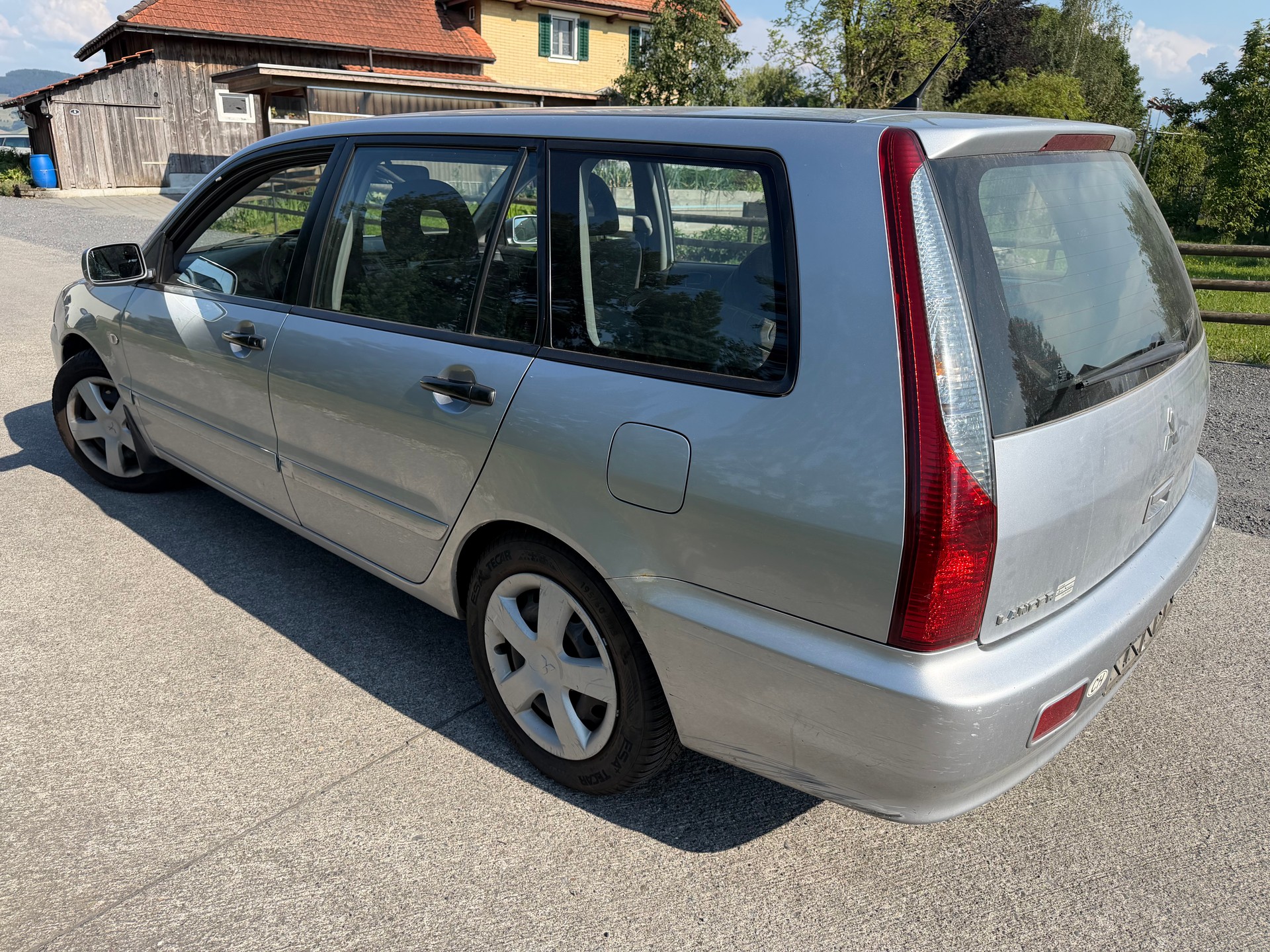 MITSUBISHI Lancer 1.6 Invite (Comfort) Wagon-image-2