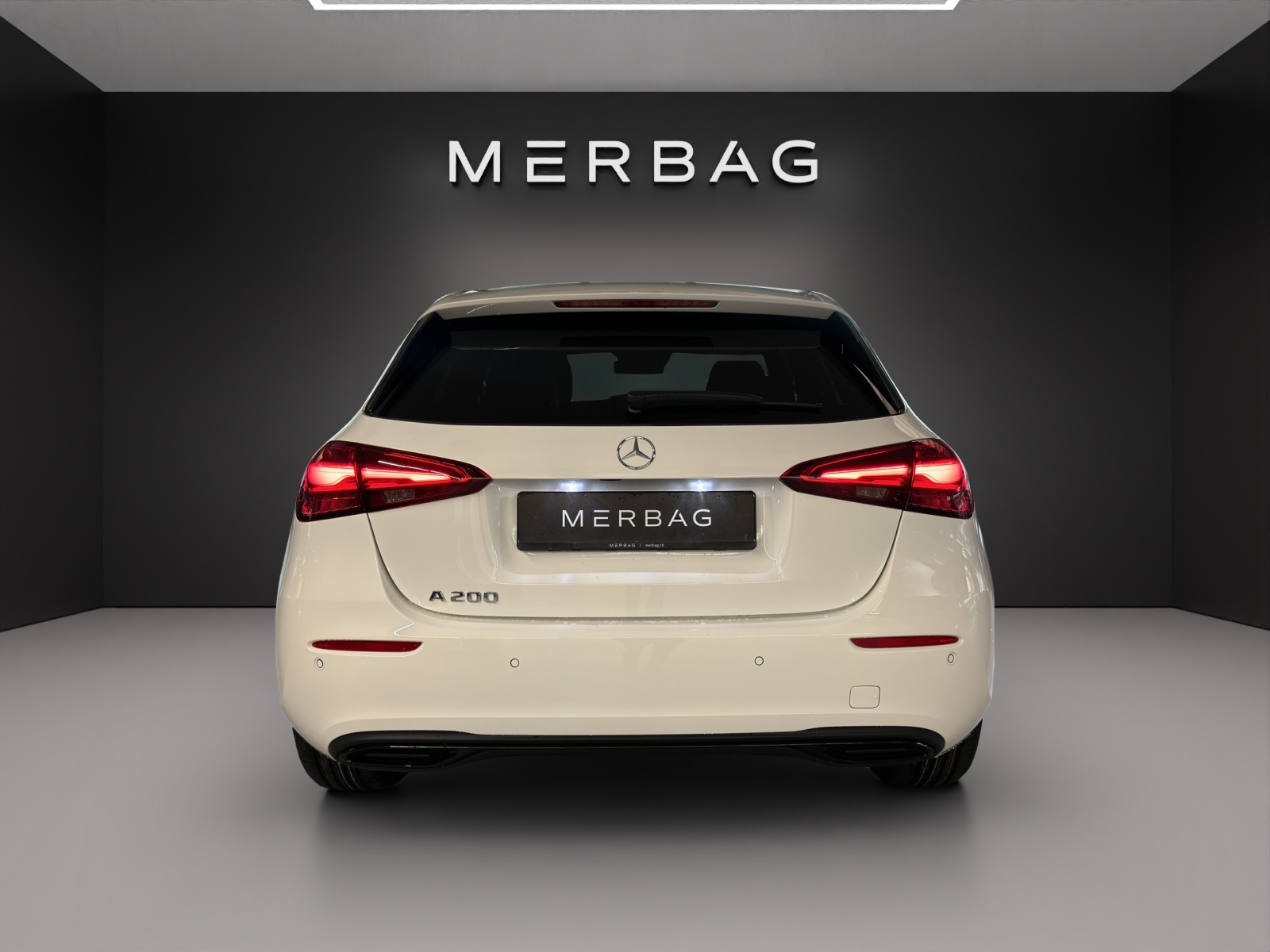 MERCEDES-BENZ A 200 Night Star 7G-DCT-image-4