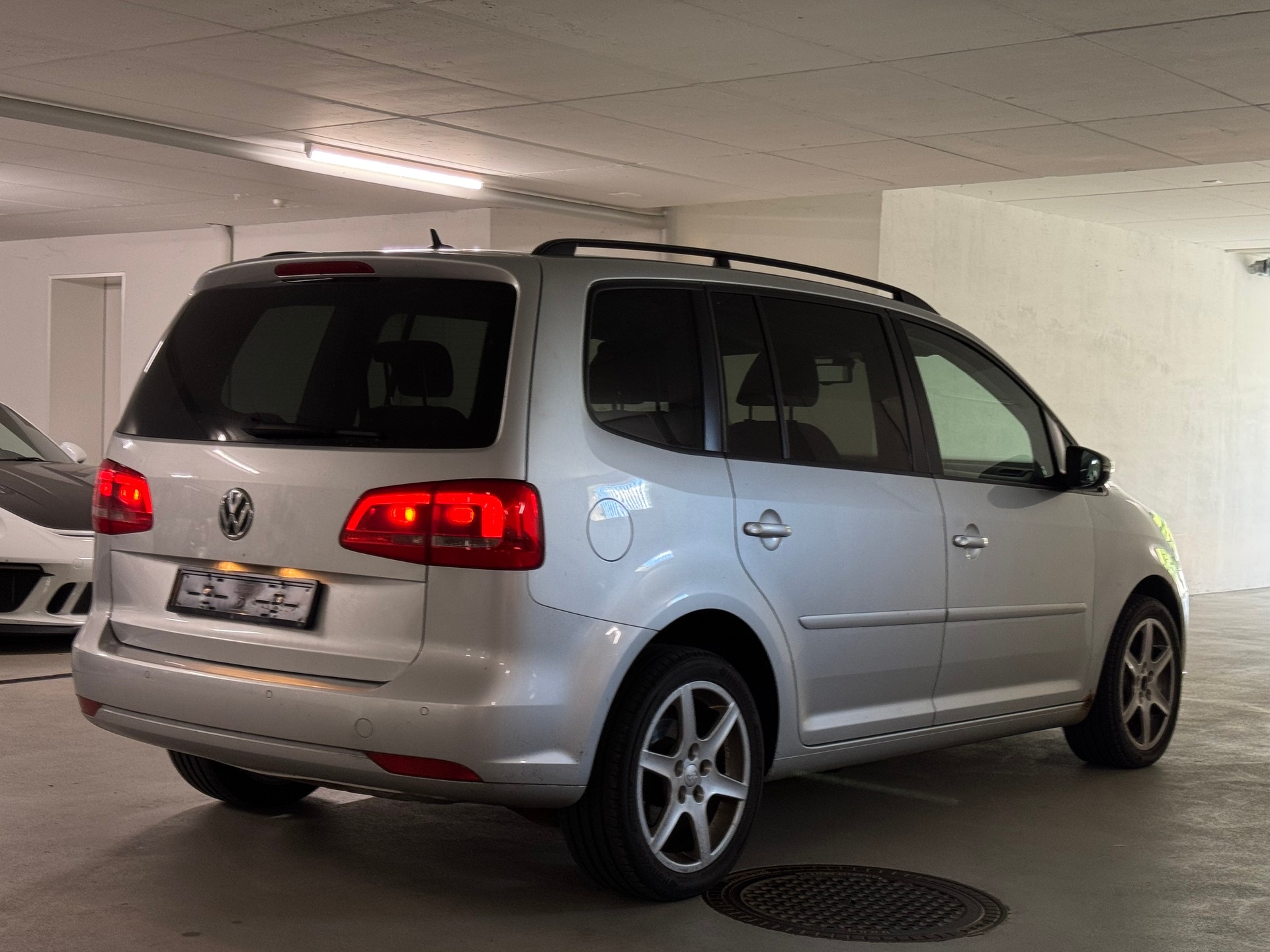 VW Touran 1.4 TSI Comfortline 7-Platz-image-6