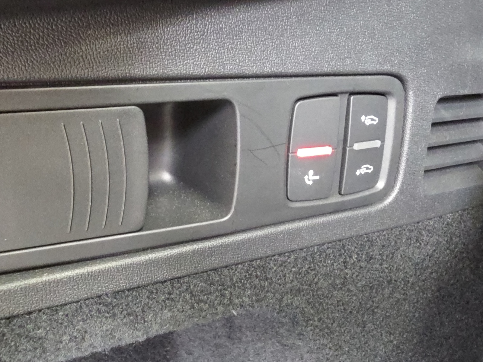 AUDI SQ5 Sportback TFSI quattro S-tronic-image-13