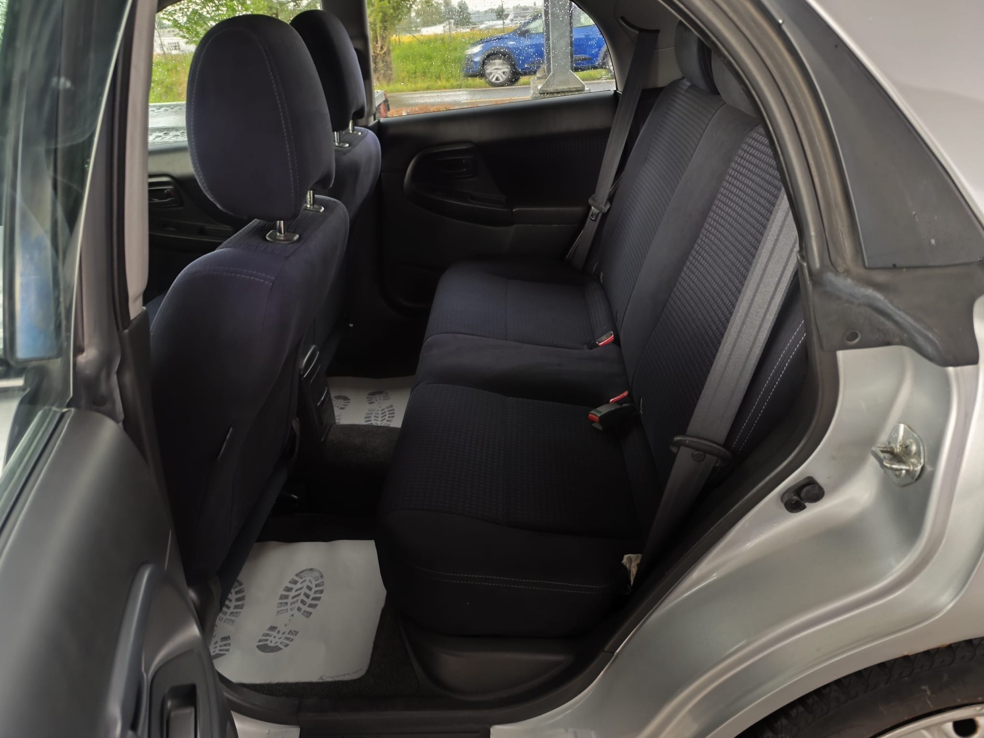 SUBARU Impreza 1.6-image-12