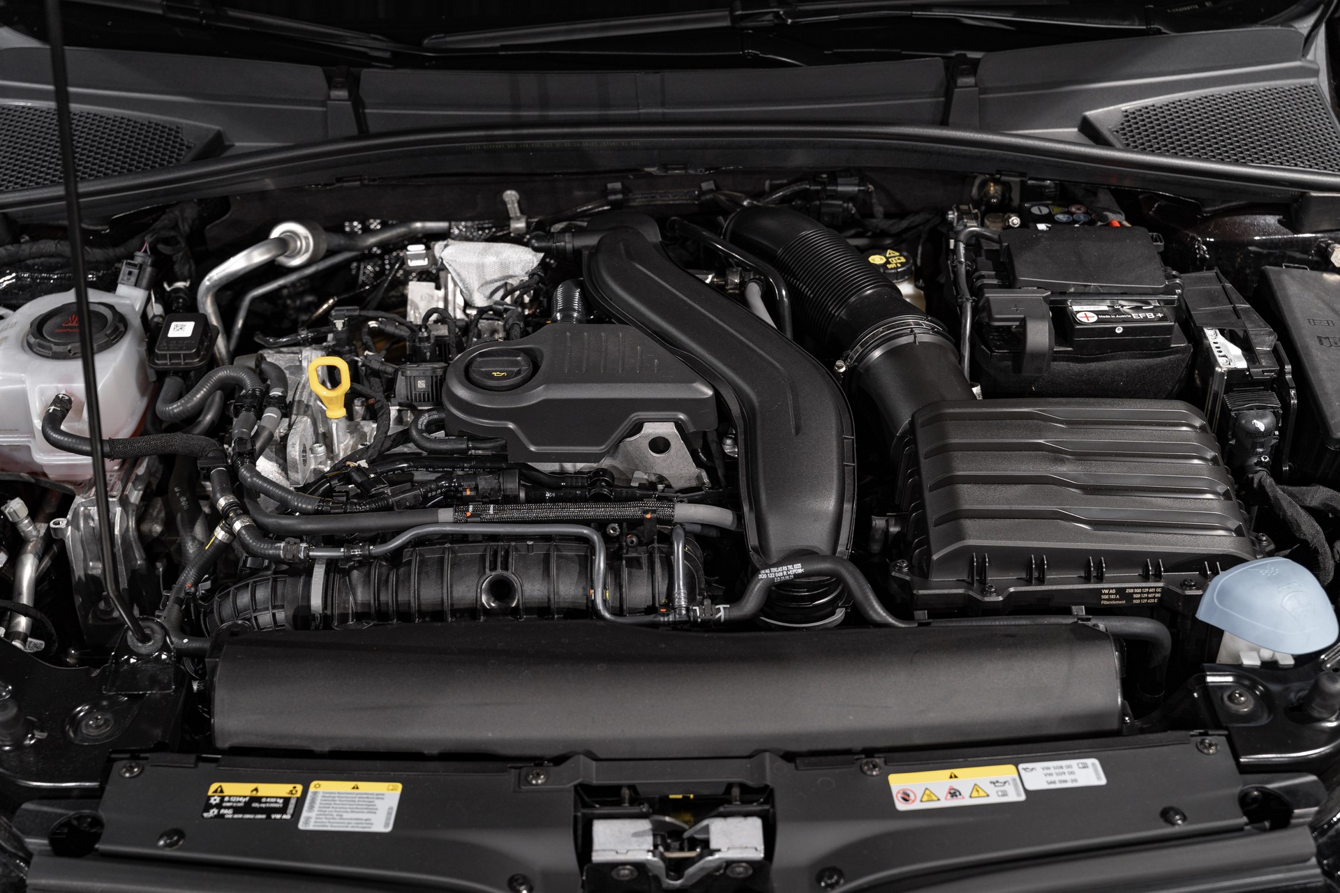 SKODA Fabia 1.5 TSI Monte Carlo DSG-image-22