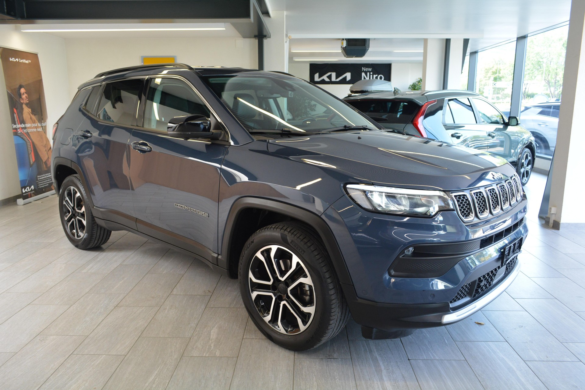 JEEP Compass 1.5 Turbo Swiss Limited-image-2