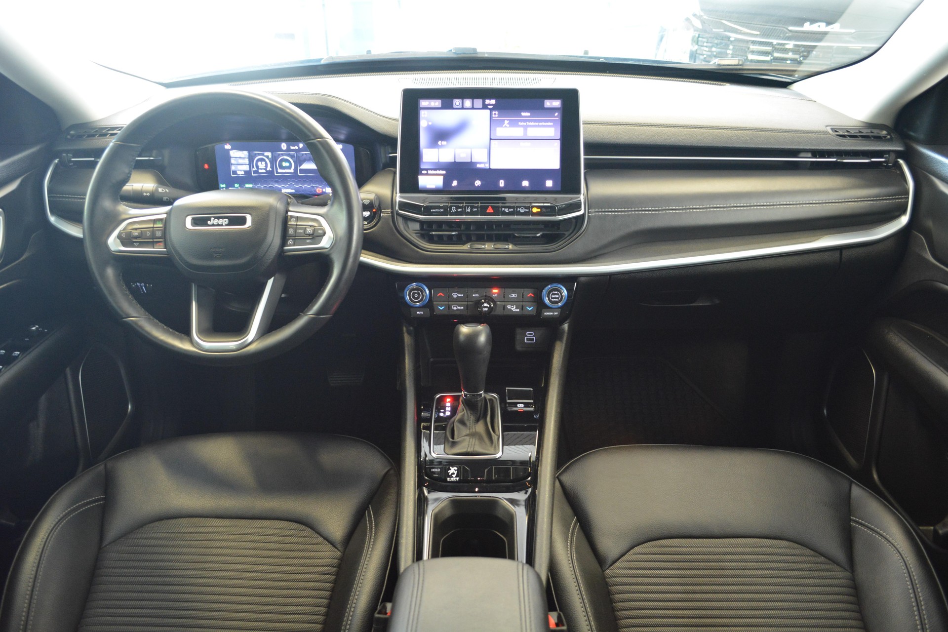 JEEP Compass 1.5 Turbo Swiss Limited-image-11