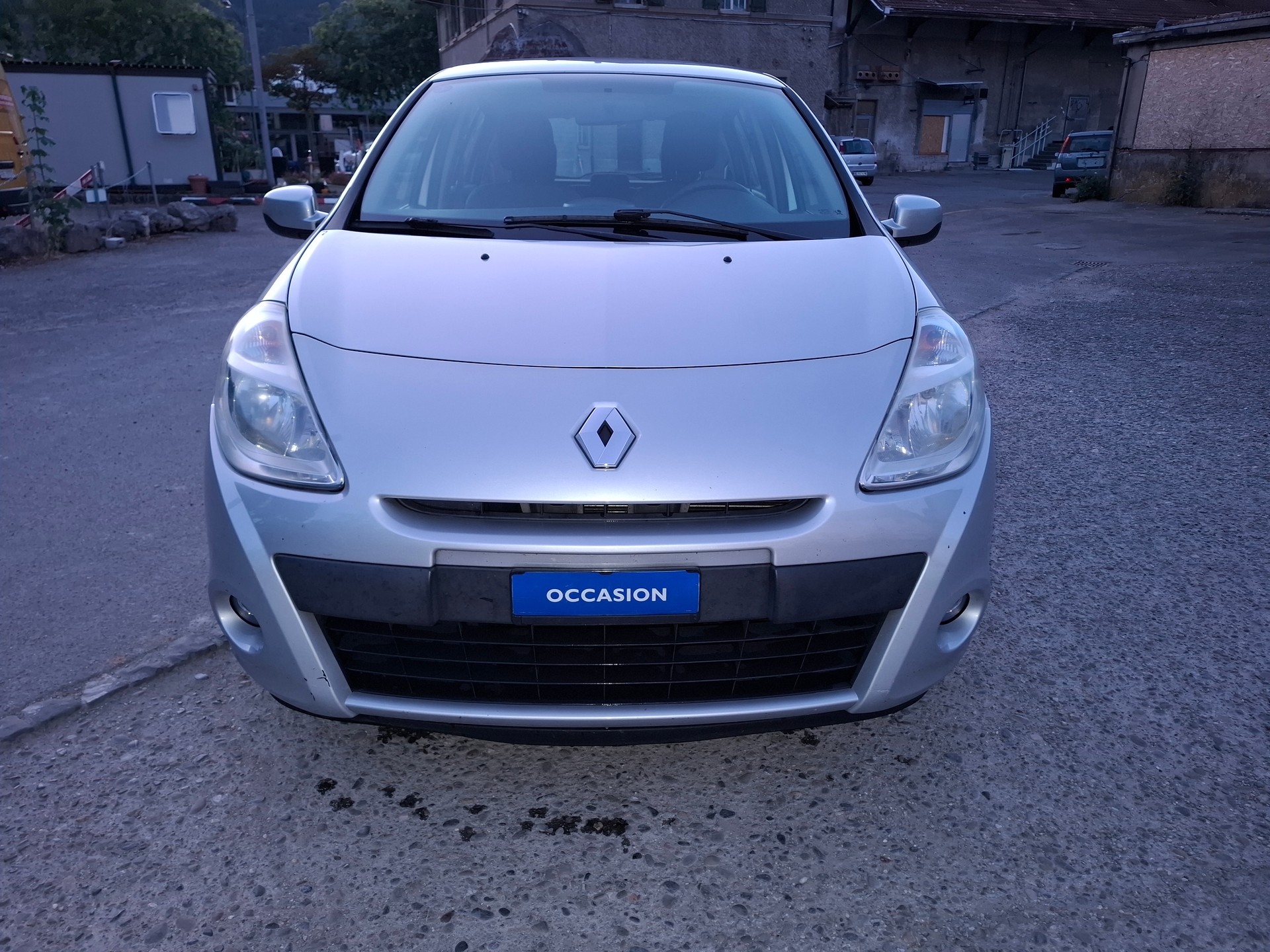 RENAULT Clio 1.2 16V Expression-image-2