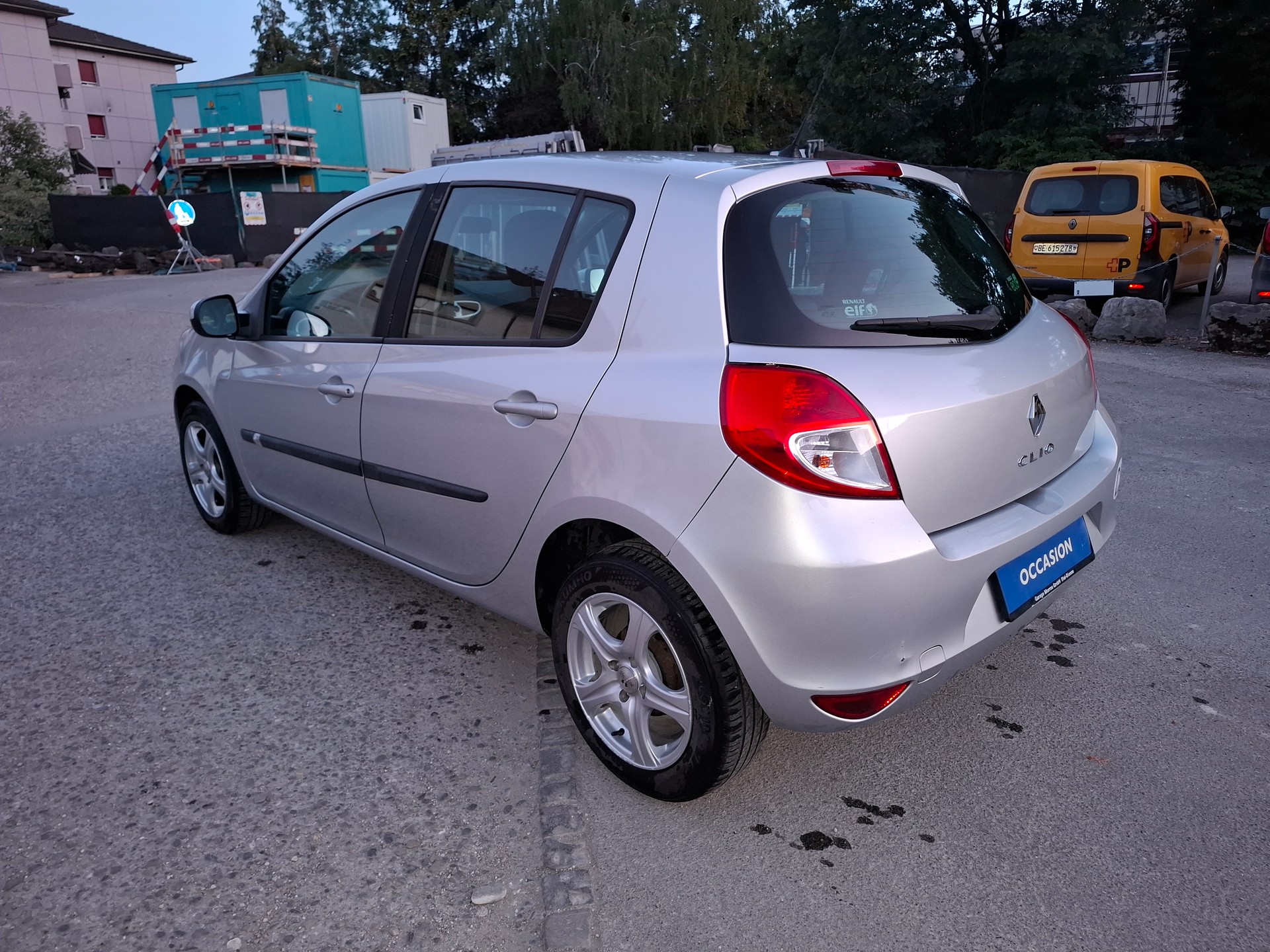 RENAULT Clio 1.2 16V Expression-image-3