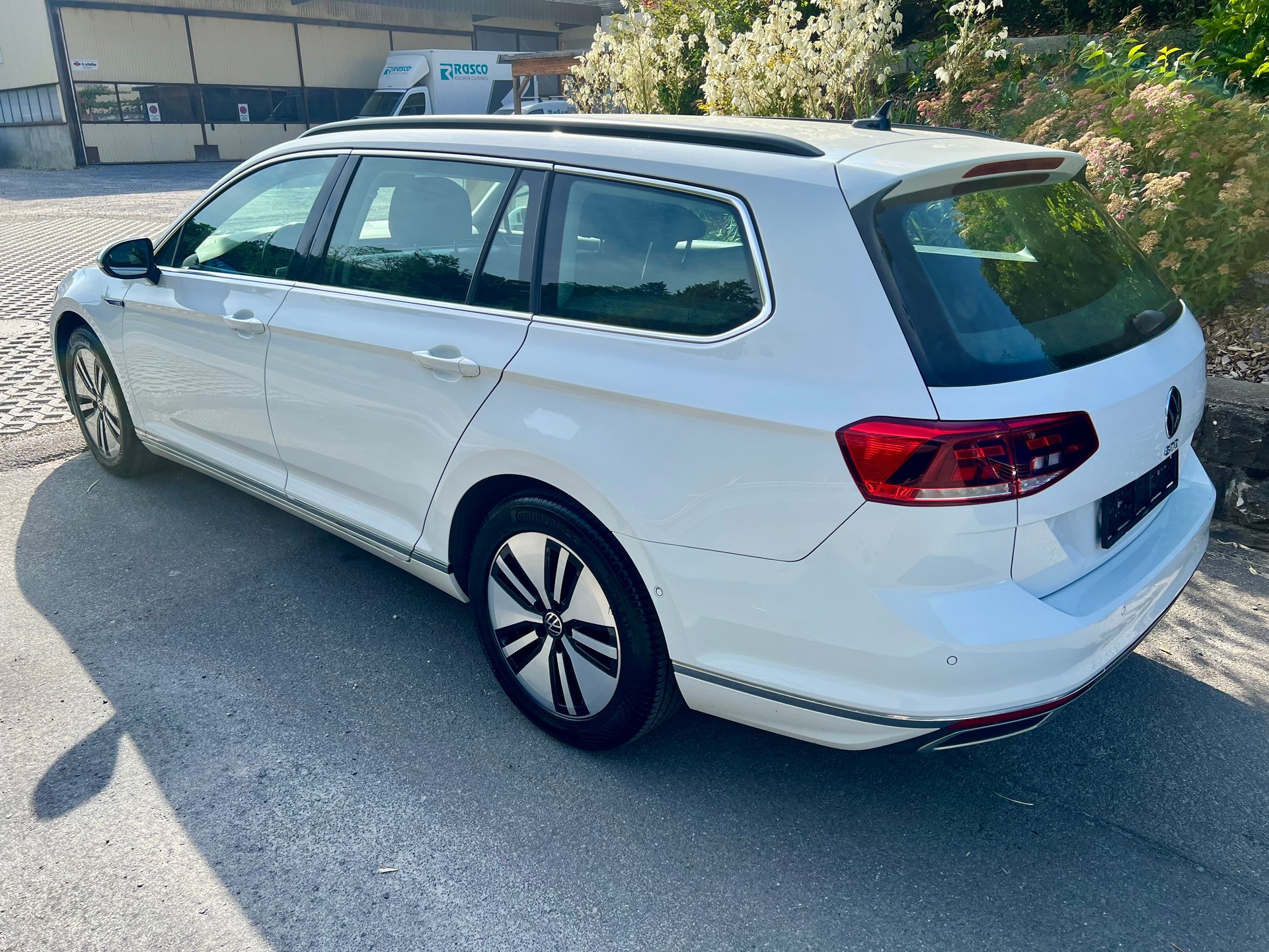VW Passat Variant 1.4 TSI GTE Hybrid DSG-image-2