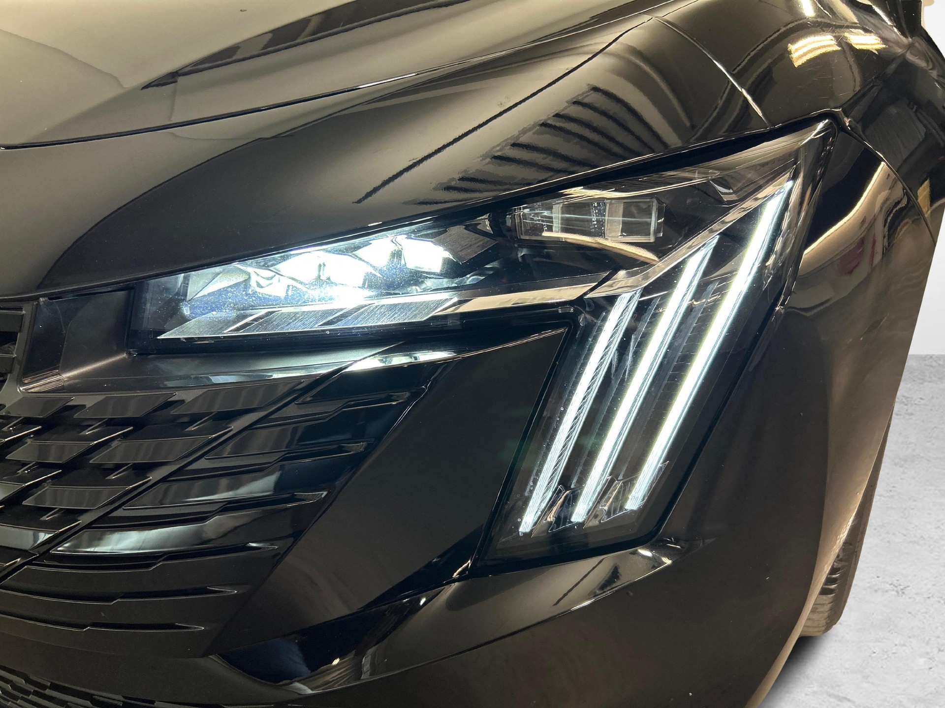 PEUGEOT 508 SW 1.5 BlueHDi GT-image-15
