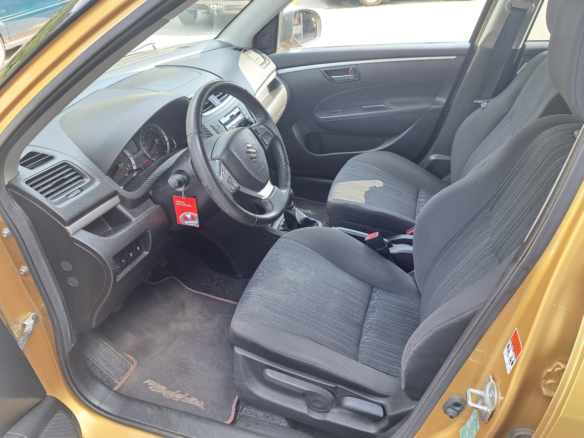 SUZUKI Swift 1.2i 16V PizSulai 4x4-image-7