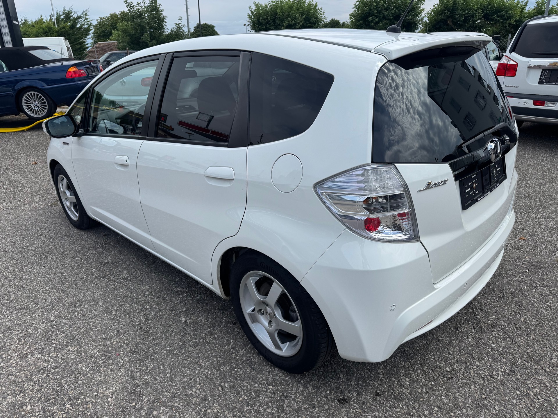 HONDA Jazz 1.3i Hybrid Exclusive CVT-image-3
