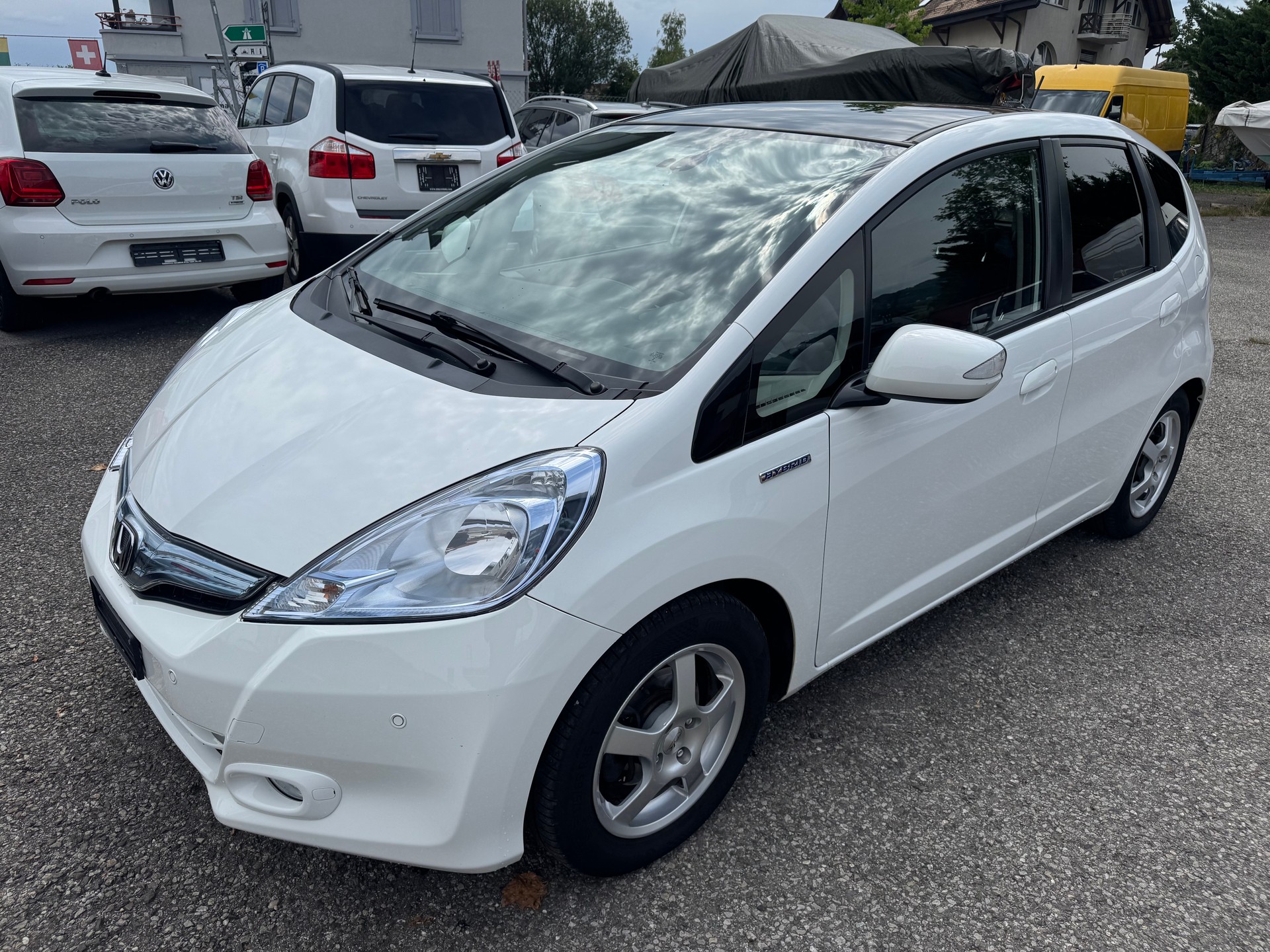 HONDA Jazz 1.3i Hybrid Exclusive CVT-image-2