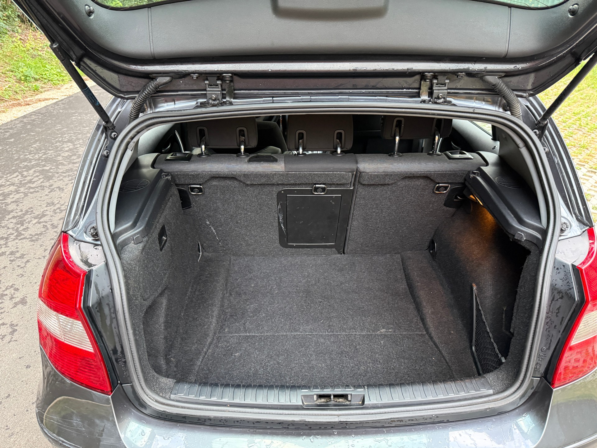 BMW 120i-image-6
