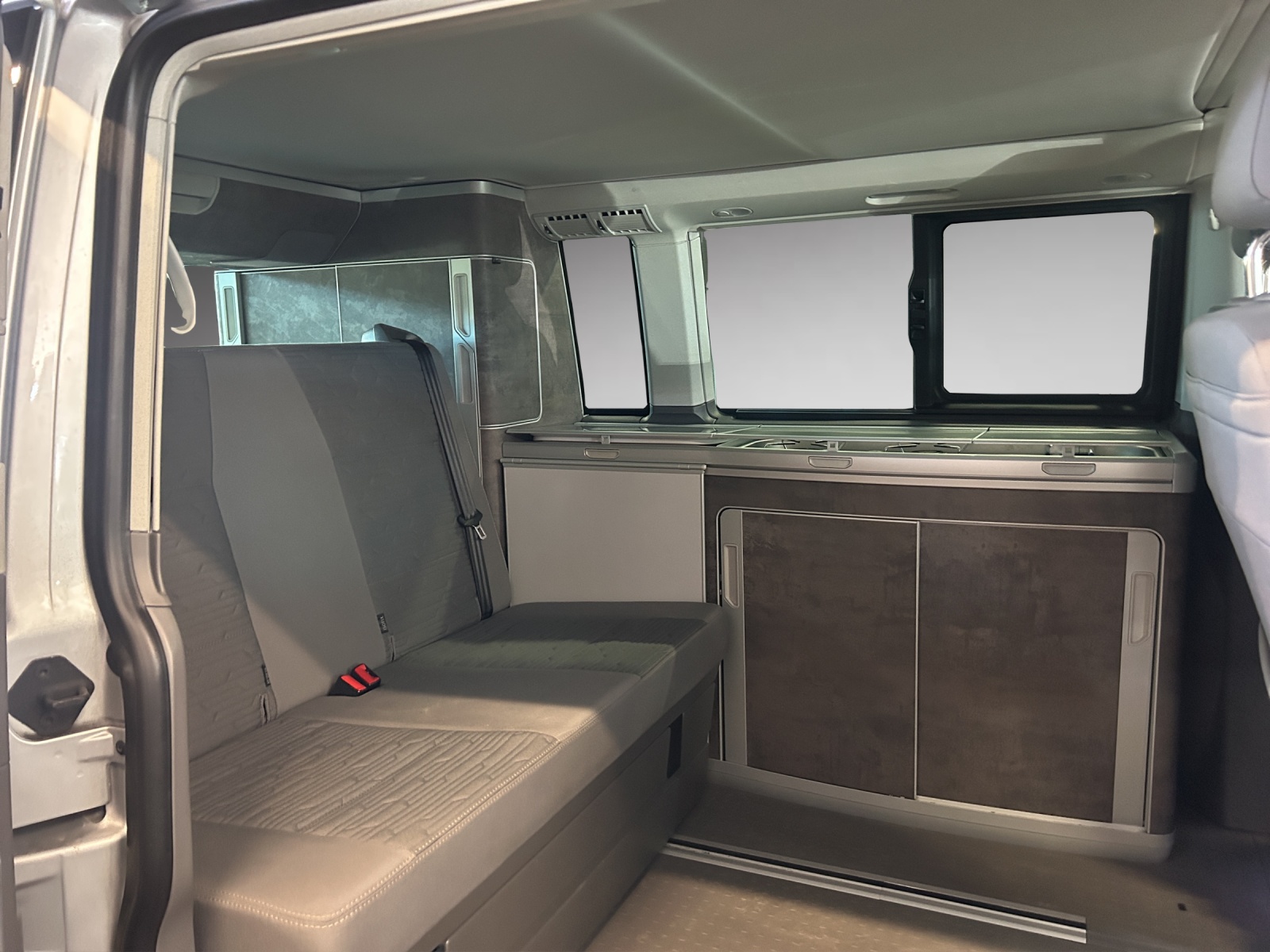 VW T6.1 California 2.0 TDI Ocean Liberty 4Motion DSG-image-6