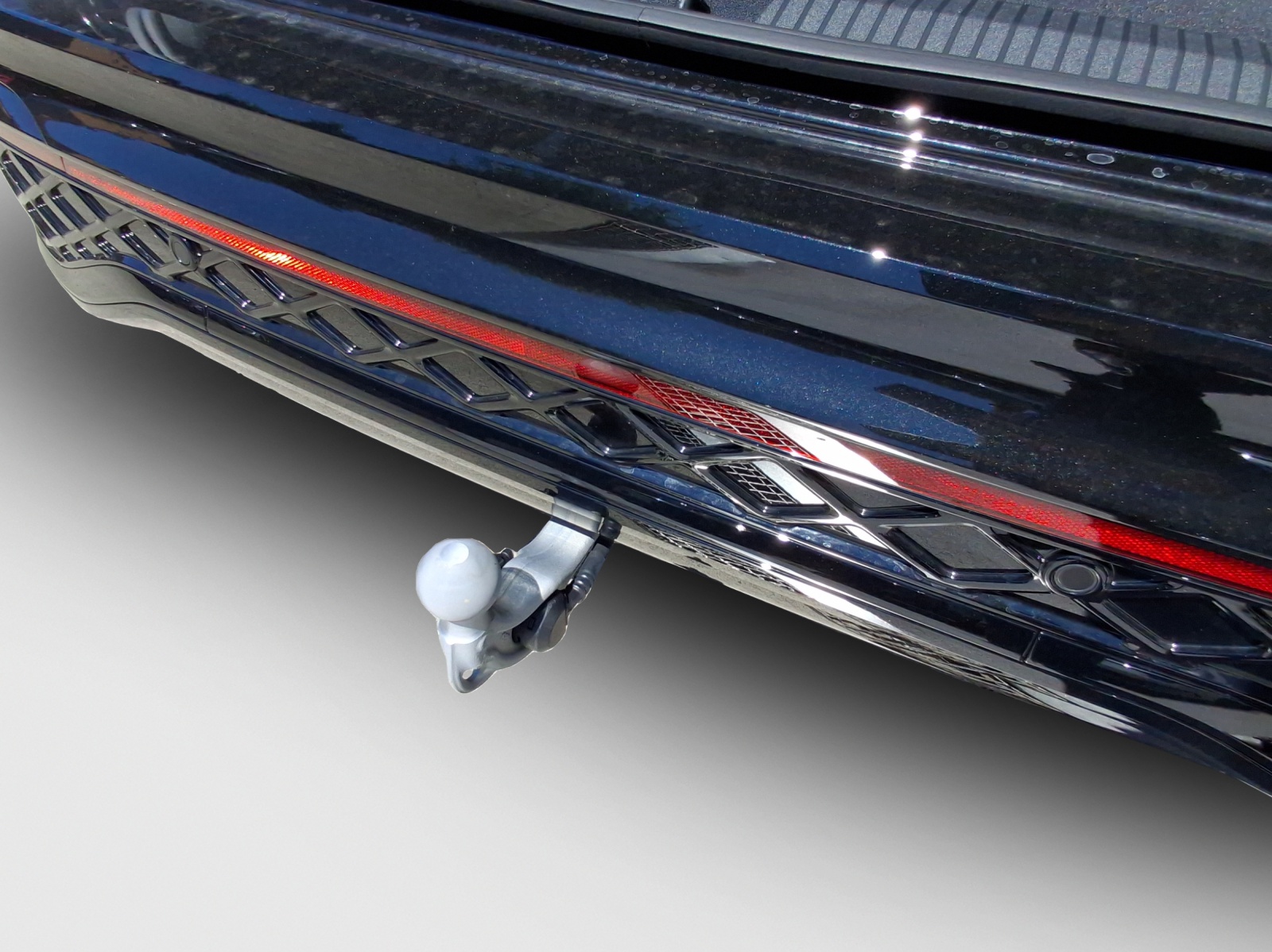 VW Tiguan 2.0 TSI DSG R-Line Plus 4Motion-image-15