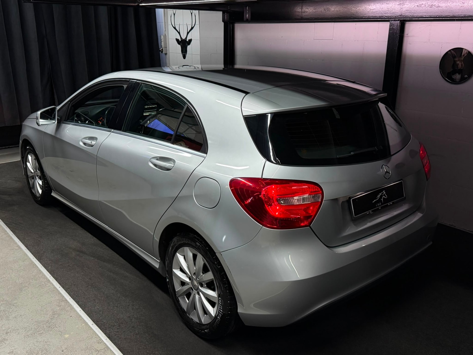 MERCEDES-BENZ A 180-image-2