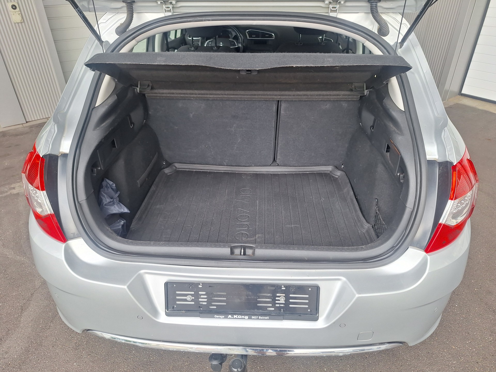 CITROEN C4 1.6 e-HDi Rossignol EGS6-image-7