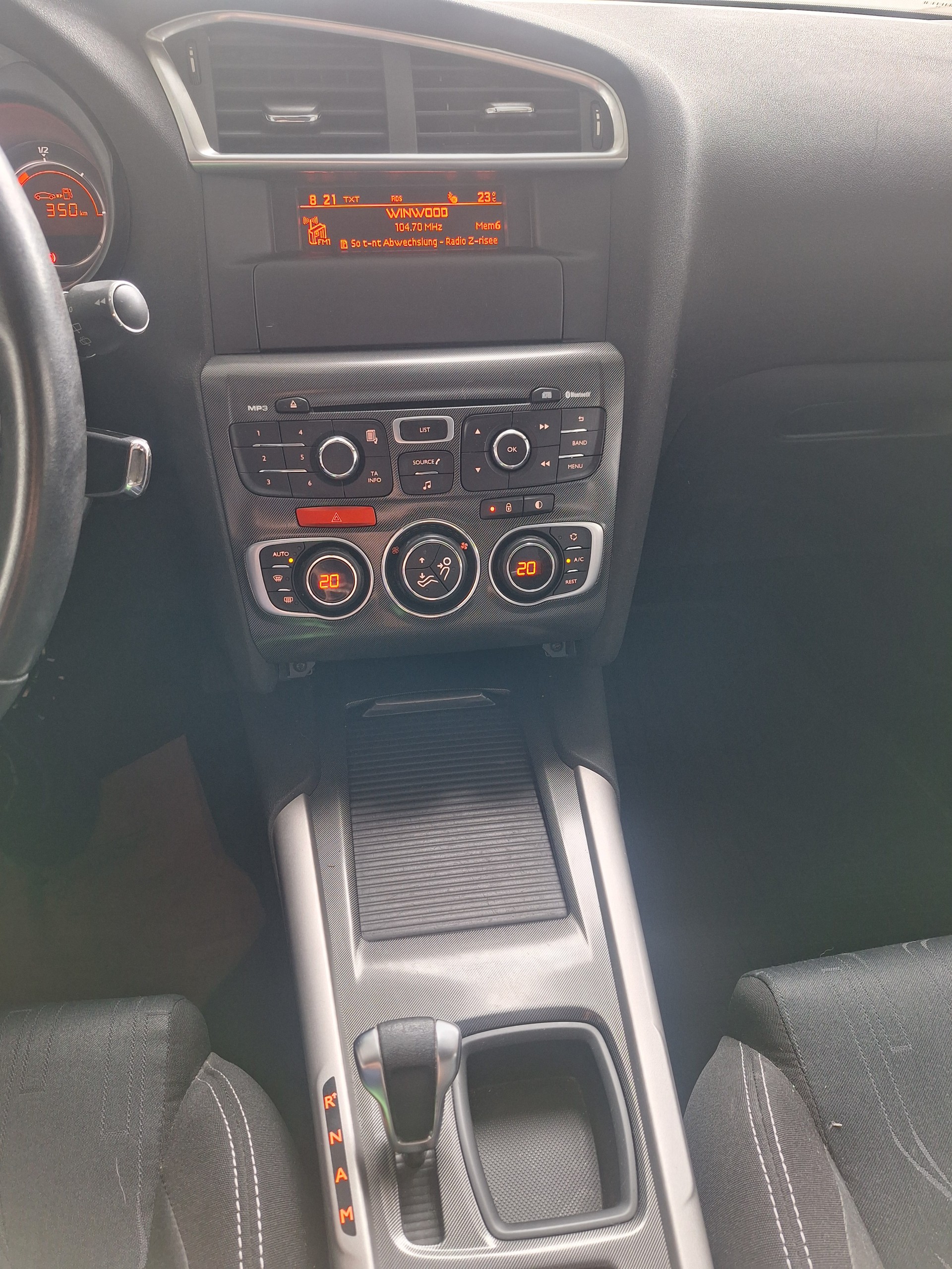 CITROEN C4 1.6 e-HDi Rossignol EGS6-image-13