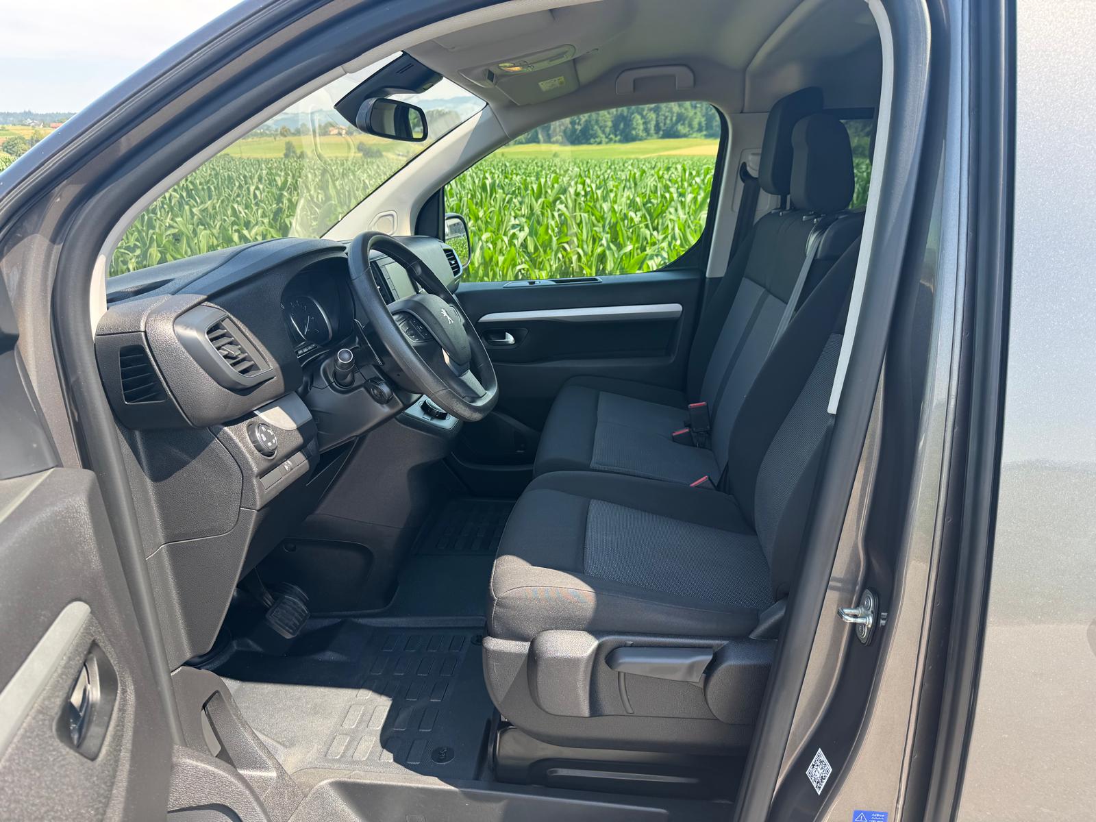 PEUGEOT Traveller 2.0 BlueHDi Business Standard EAT8 9 Plätzer-image-6