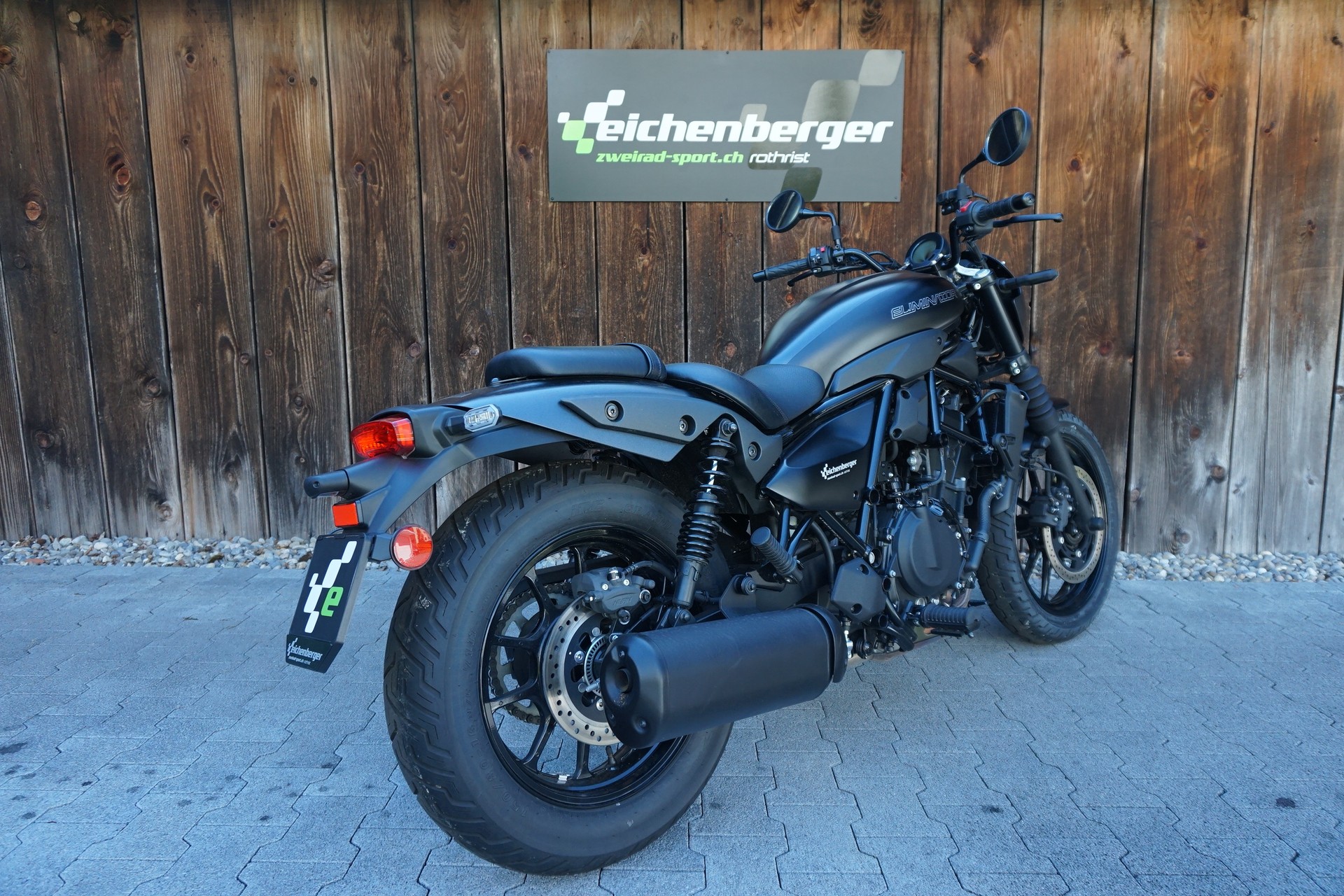 KAWASAKI Eliminator 500 SE ABS-showroom-element-3