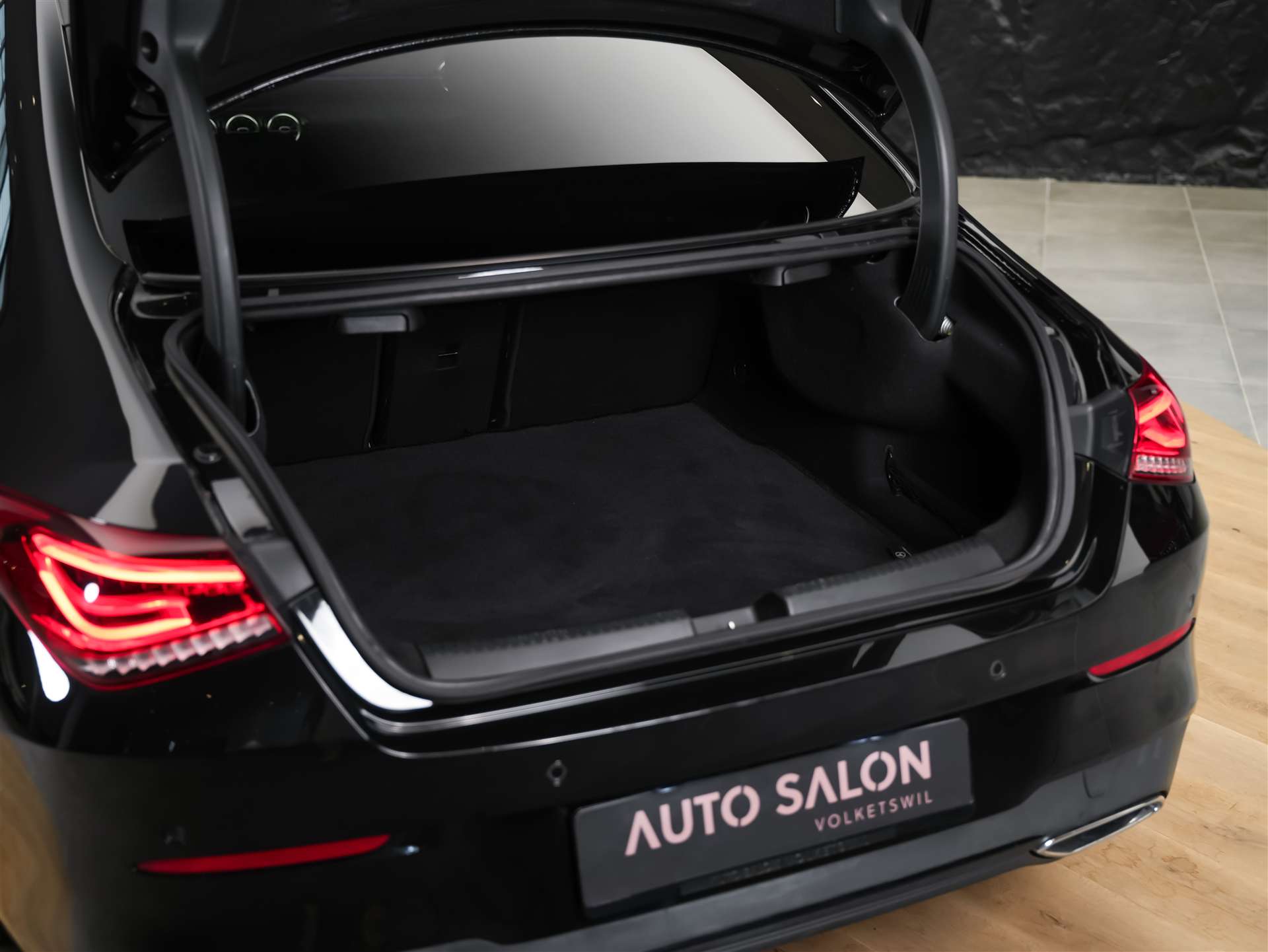 MERCEDES-BENZ CLA 250 Progressive 7G-DCT *Massage*Sitzlüftung*Panorama*Head-Up*AMG Felgen*-image-46