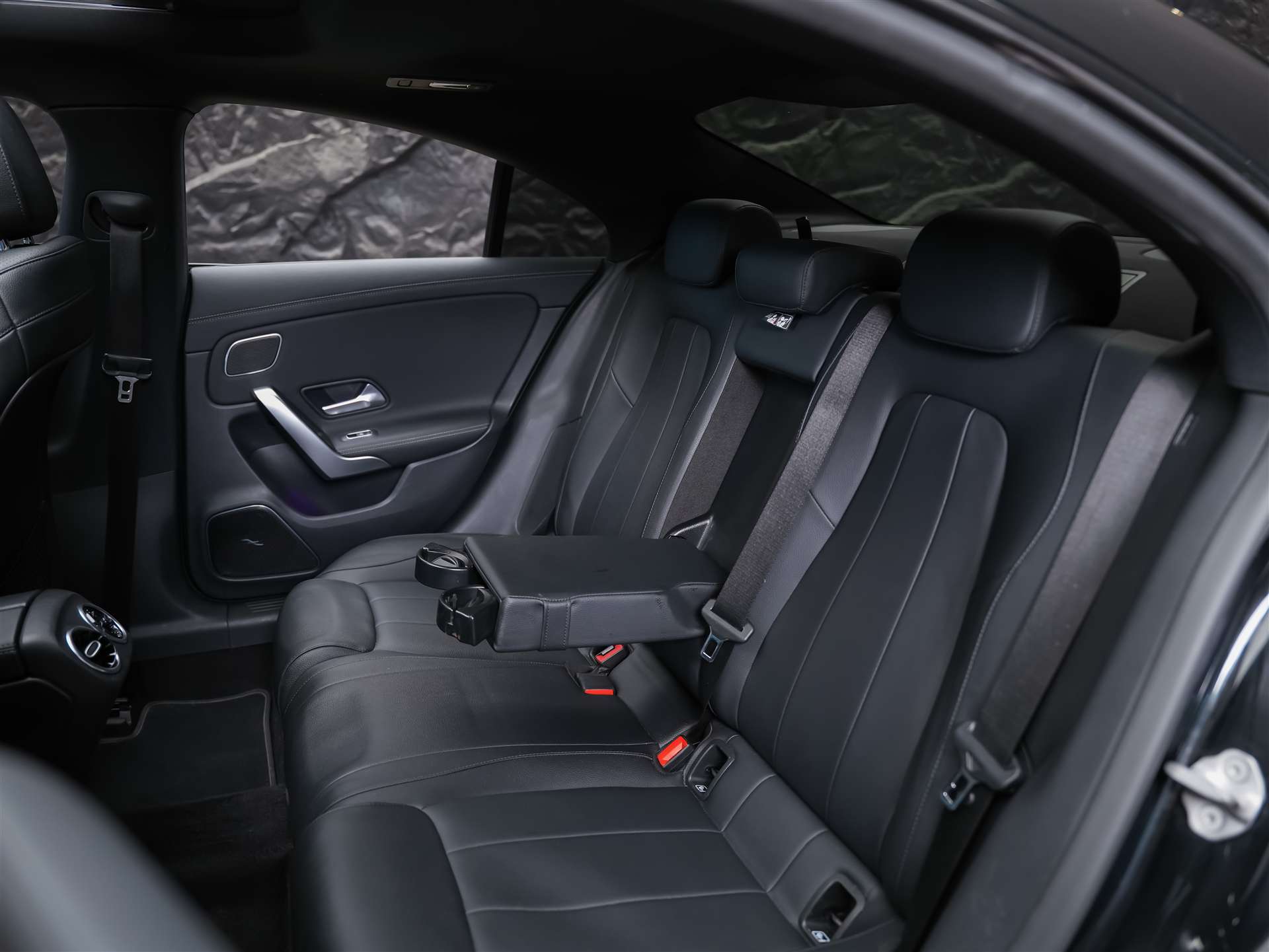 MERCEDES-BENZ CLA 250 Progressive 7G-DCT *Massage*Sitzlüftung*Panorama*Head-Up*AMG Felgen*-image-13