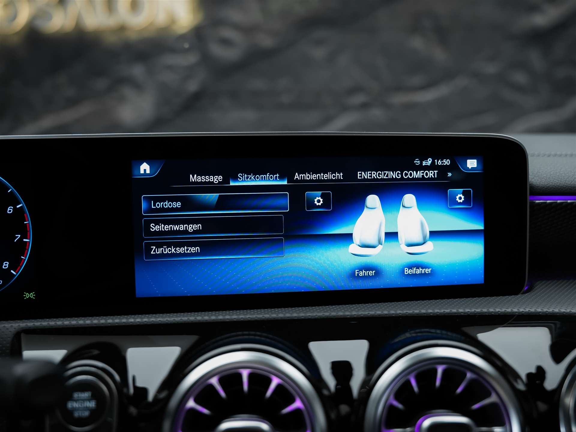 MERCEDES-BENZ CLA 250 Progressive 7G-DCT *Massage*Sitzlüftung*Panorama*Head-Up*AMG Felgen*-image-33