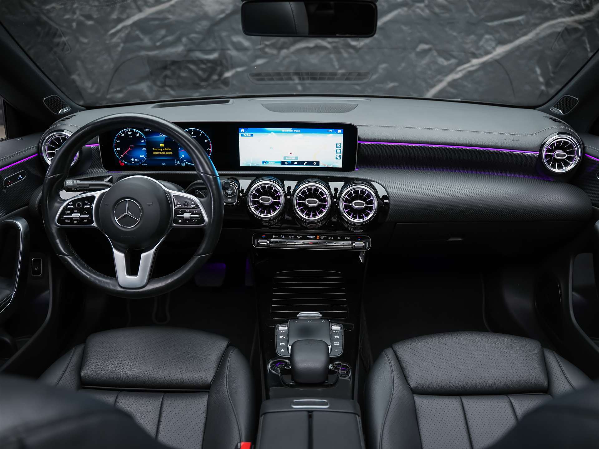 MERCEDES-BENZ CLA 250 Progressive 7G-DCT *Massage*Sitzlüftung*Panorama*Head-Up*AMG Felgen*-image-18