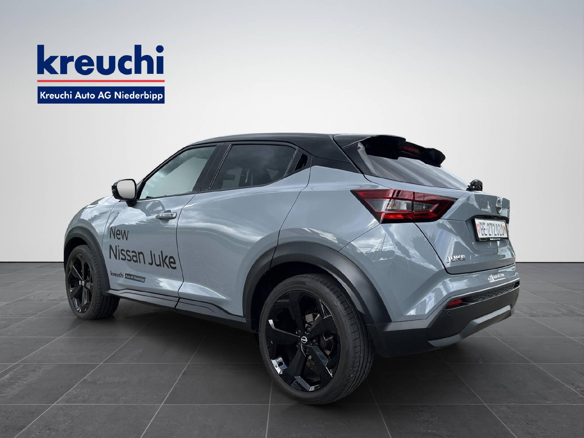 NISSAN Juke 1.0 DIG-T Tekna-showroom-element-3