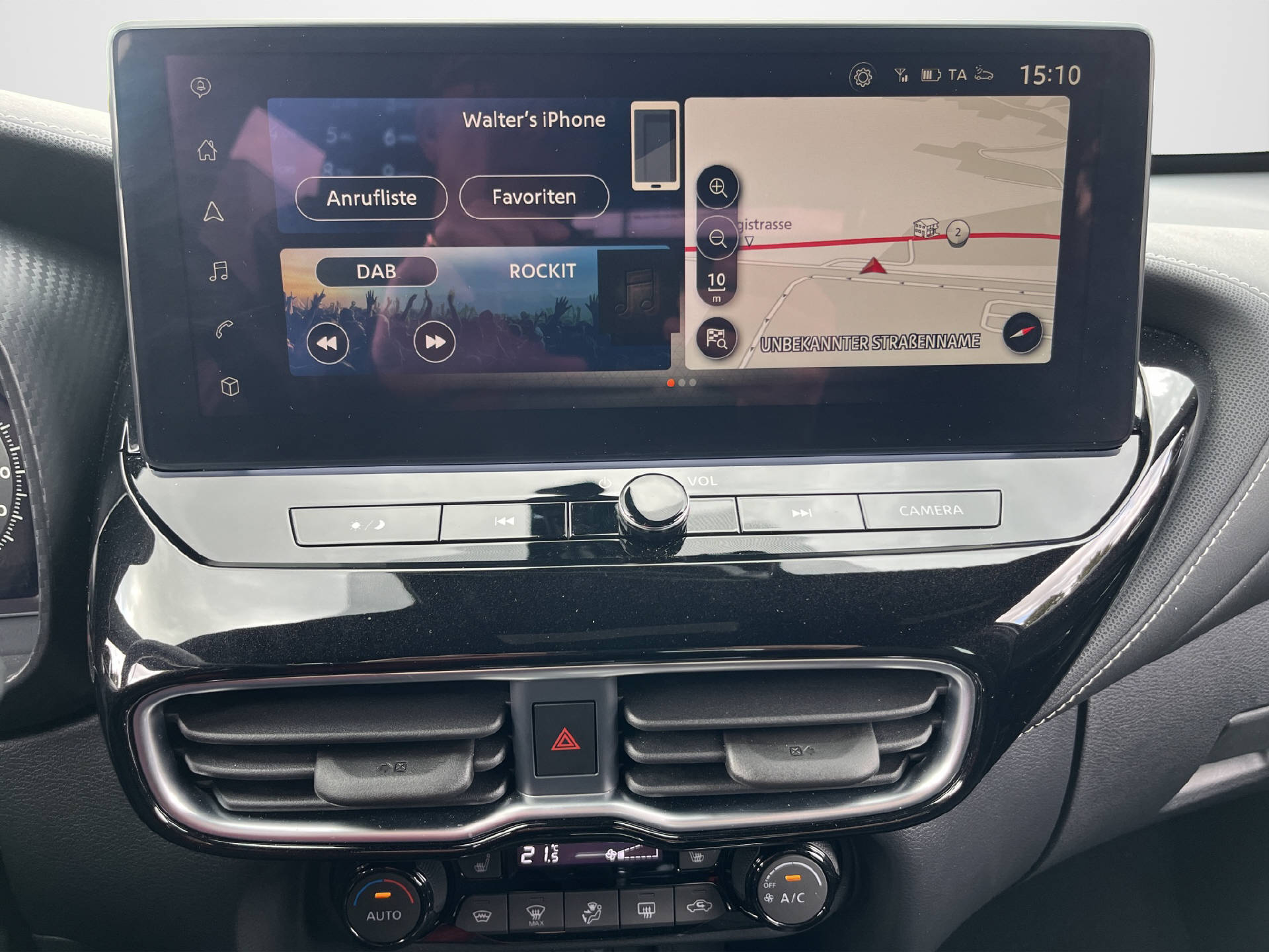 NISSAN Juke 1.0 DIG-T Tekna-image-10