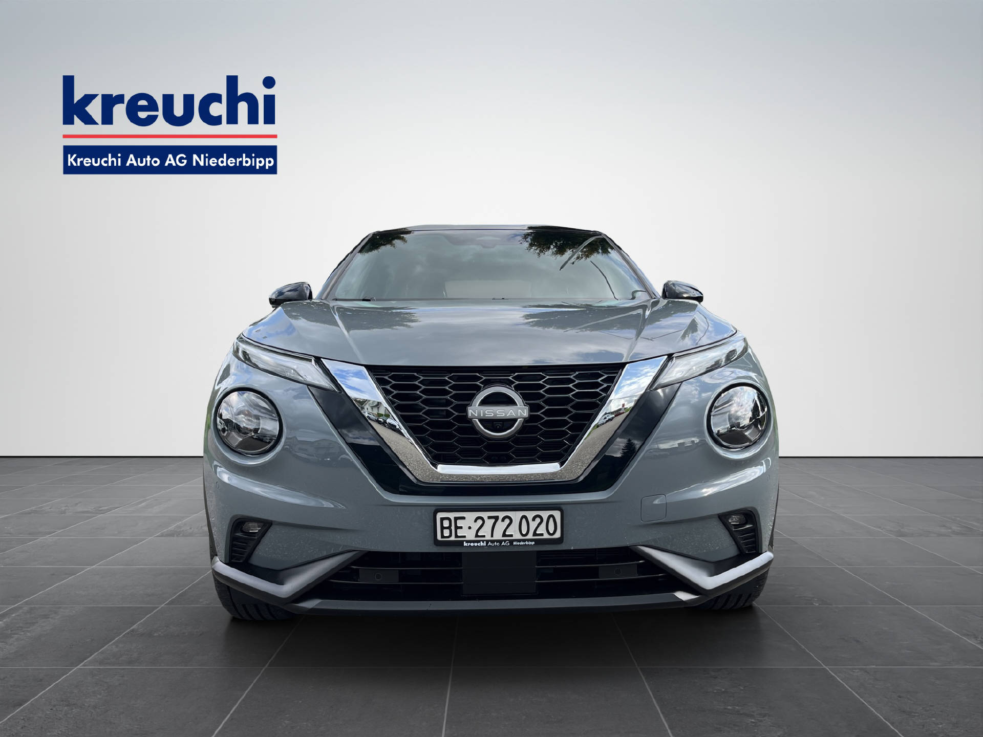 NISSAN Juke 1.0 DIG-T Tekna-showroom-element-1