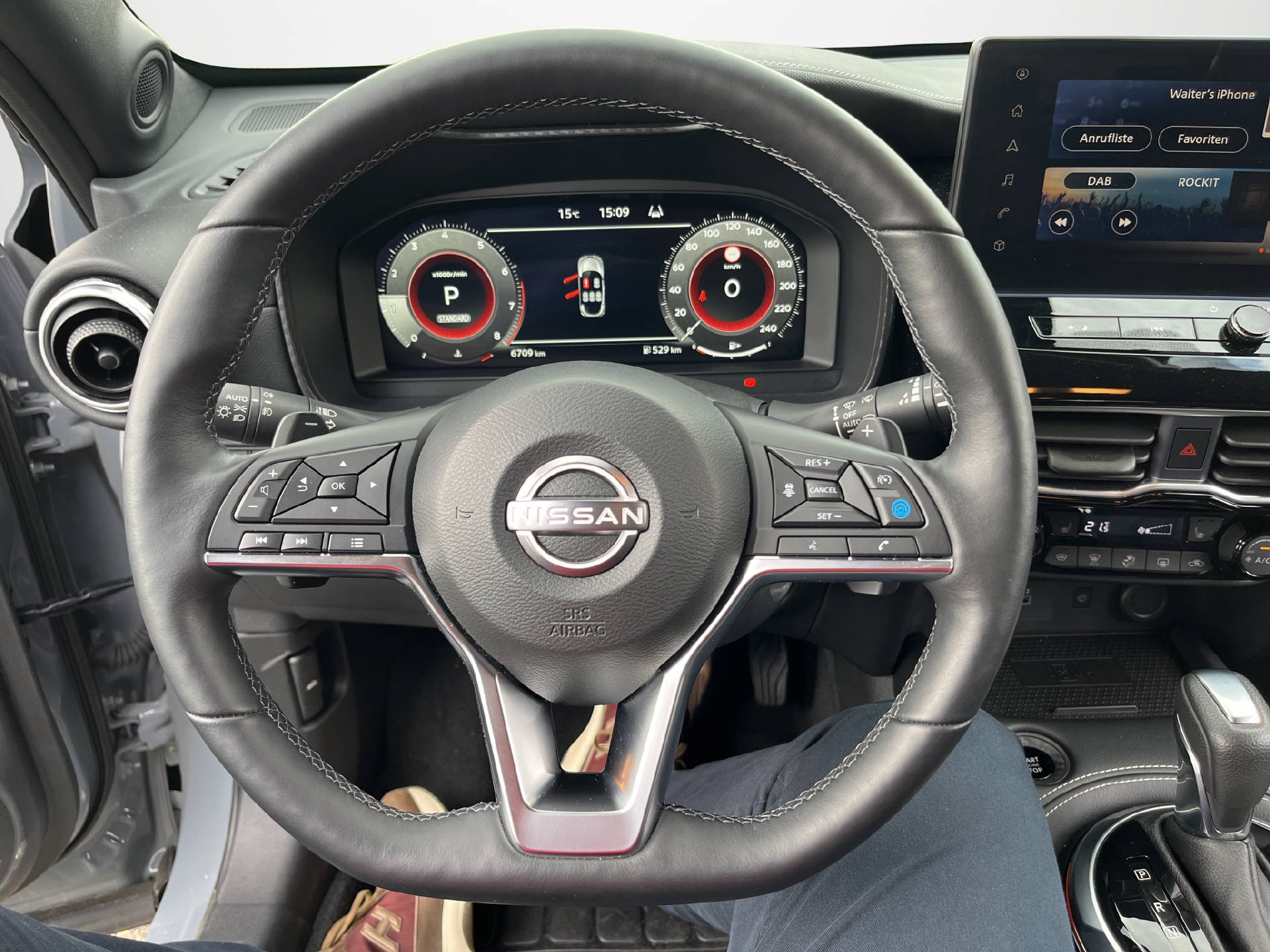 NISSAN Juke 1.0 DIG-T Tekna-image-8
