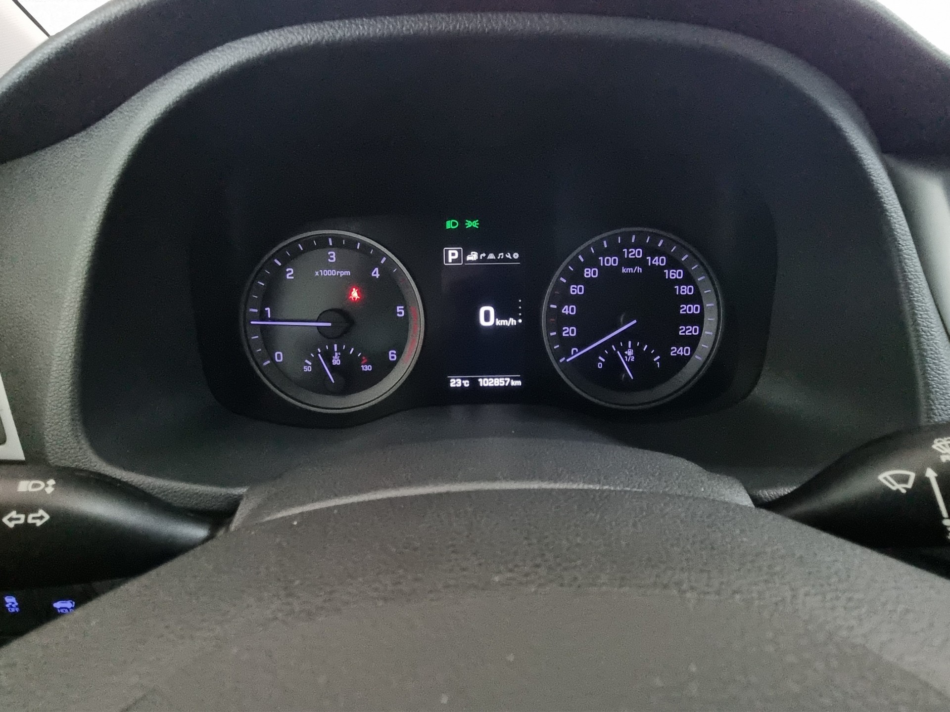 HYUNDAI Tucson 2.0 CRDI Vertex4WD-image-10