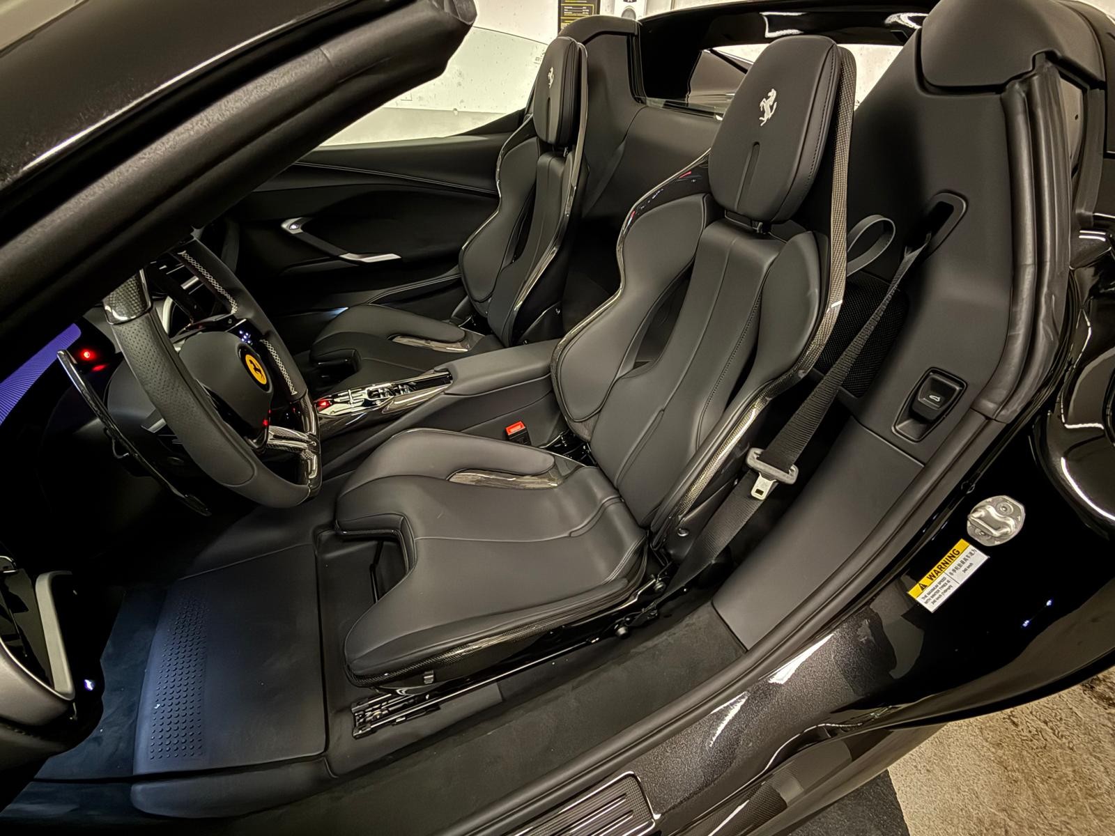 FERRARI 296 GTS Carbon INDIVIDUAL-image-5