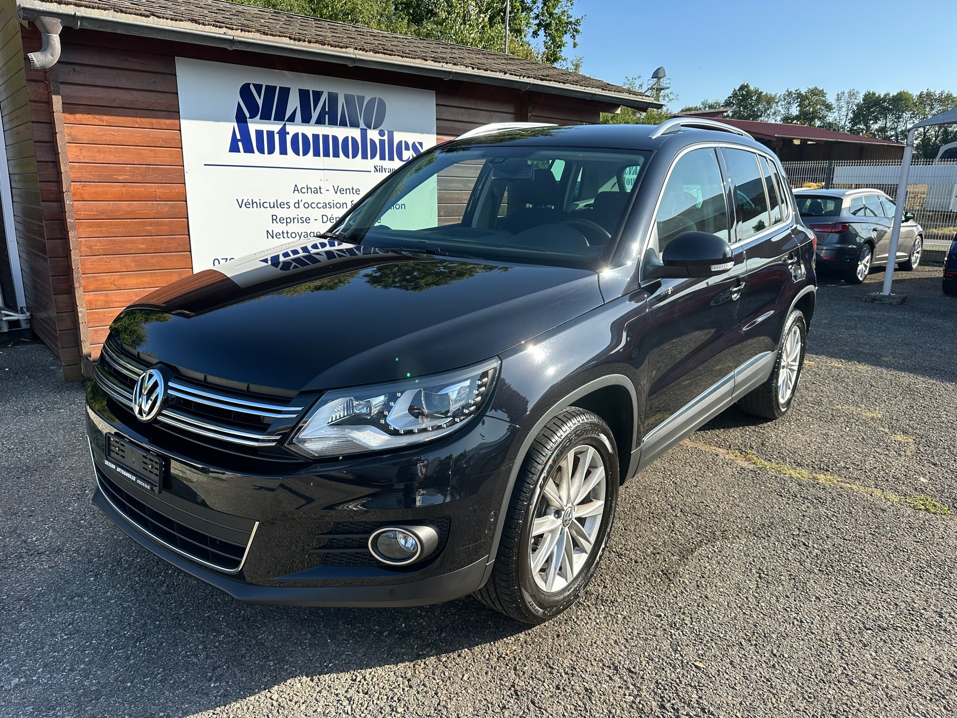 VW Tiguan 2.0 TSI Design 4Motion DSG-image-0