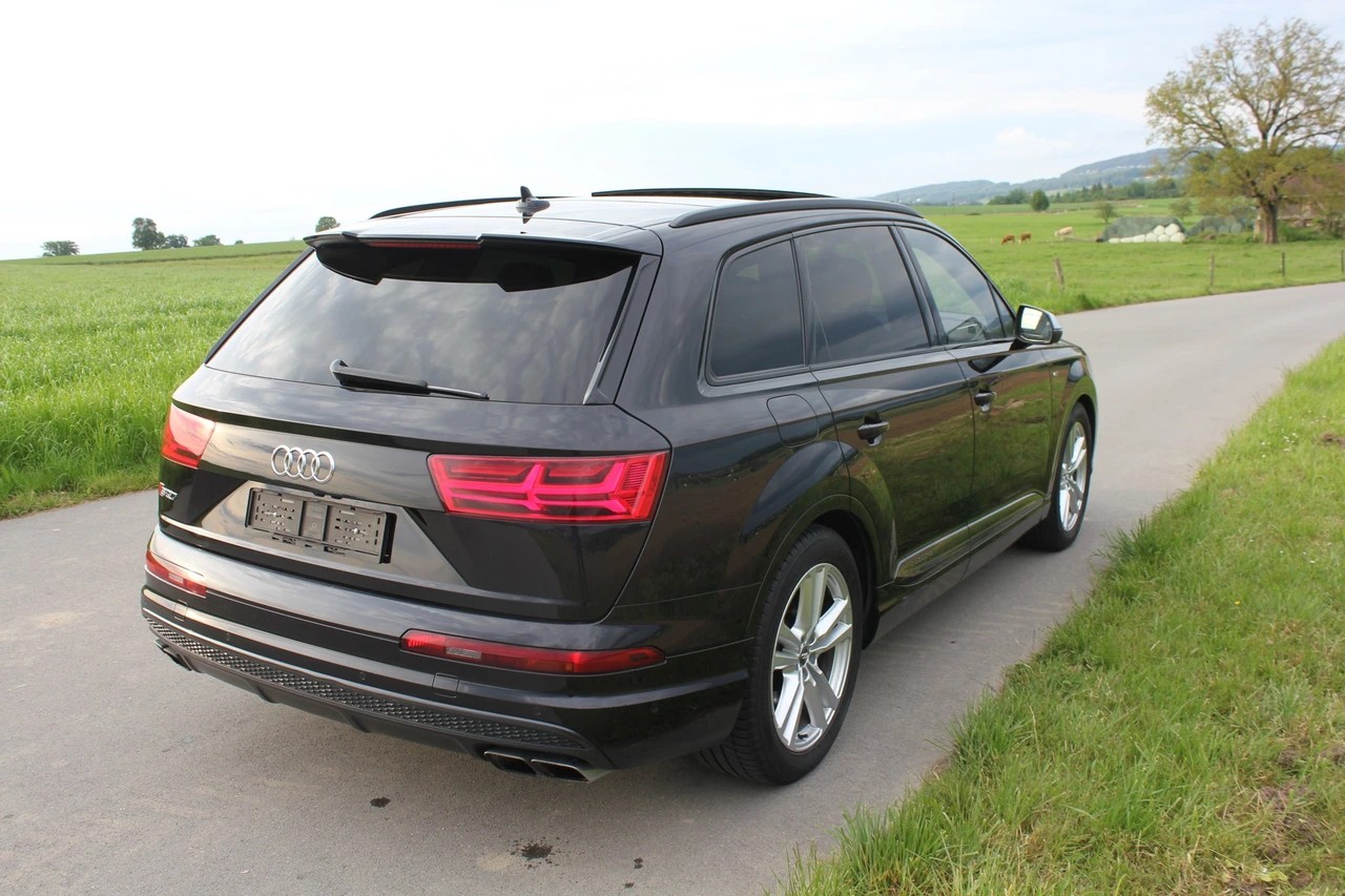 AUDI SQ7 4.0 TDI quattro tiptronic-image-1