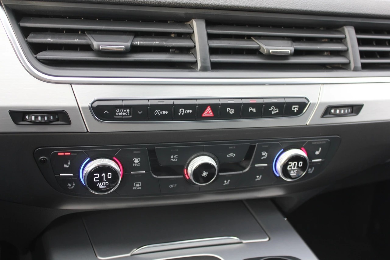 AUDI SQ7 4.0 TDI quattro tiptronic-image-9