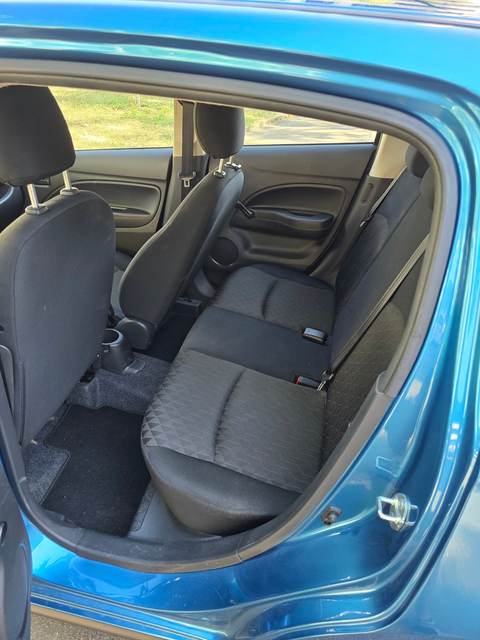 MITSUBISHI 1.0 MIVEC Entry-image-4