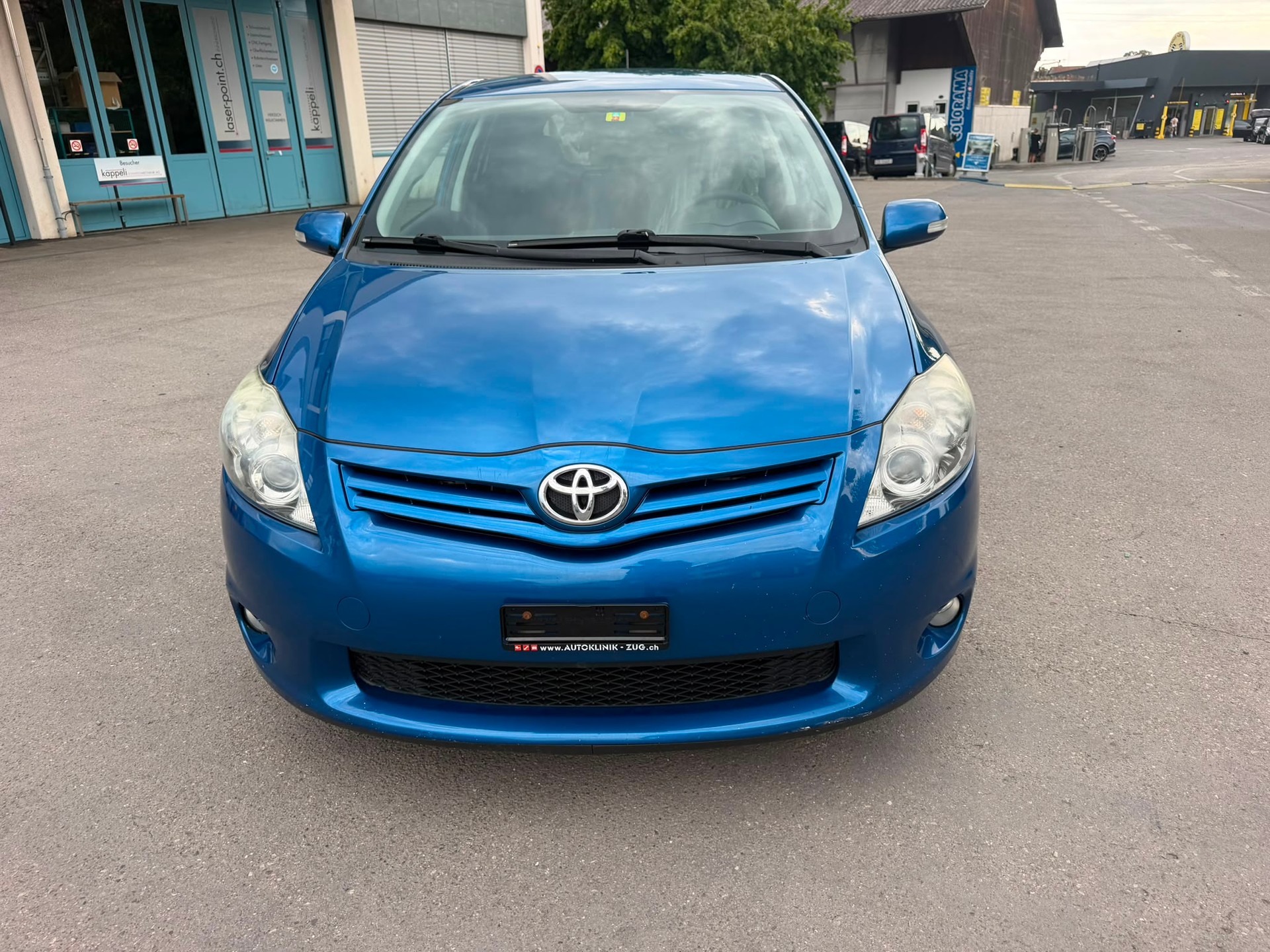 TOYOTA Auris 1.8 Linea Sol-showroom-element-2