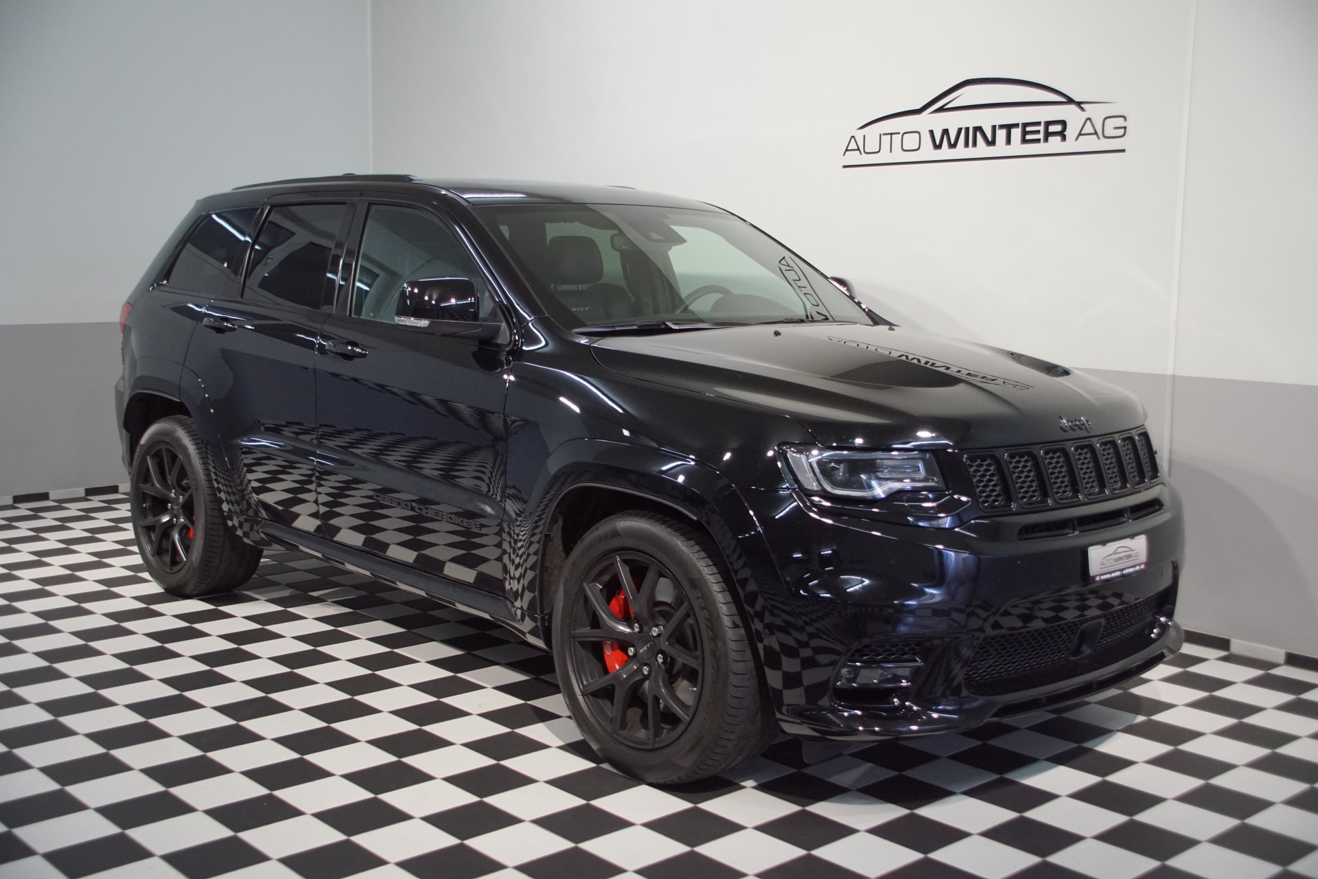 JEEP Grand Cherokee 6.4 V8 HEMI SRT8 Automatic-showroom-element-2